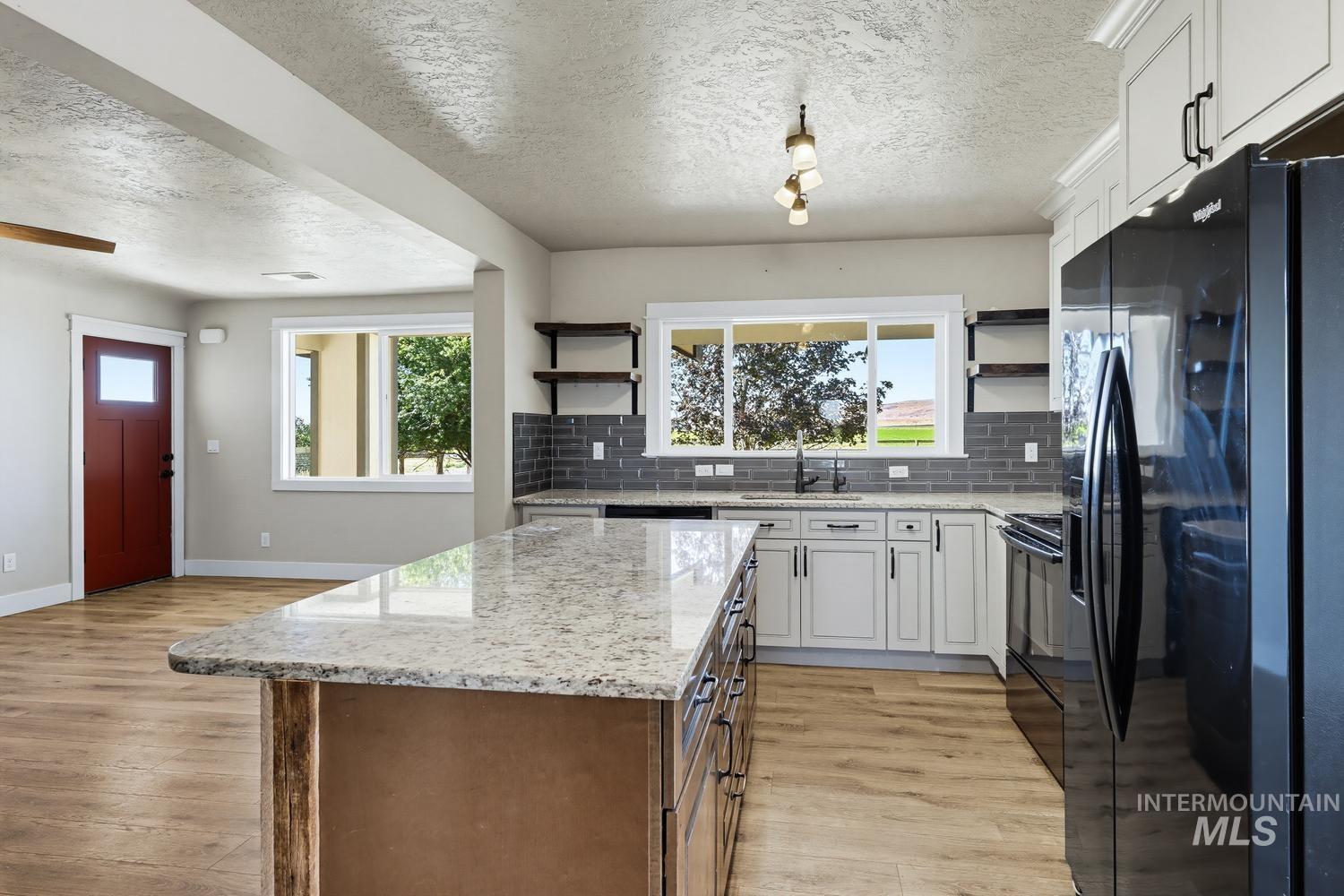 2588 Market Rd, Homedale, Idaho 83628, 3 Bedrooms, 2 Bathrooms, Residential For Sale, Price $599,000,MLS 98992766