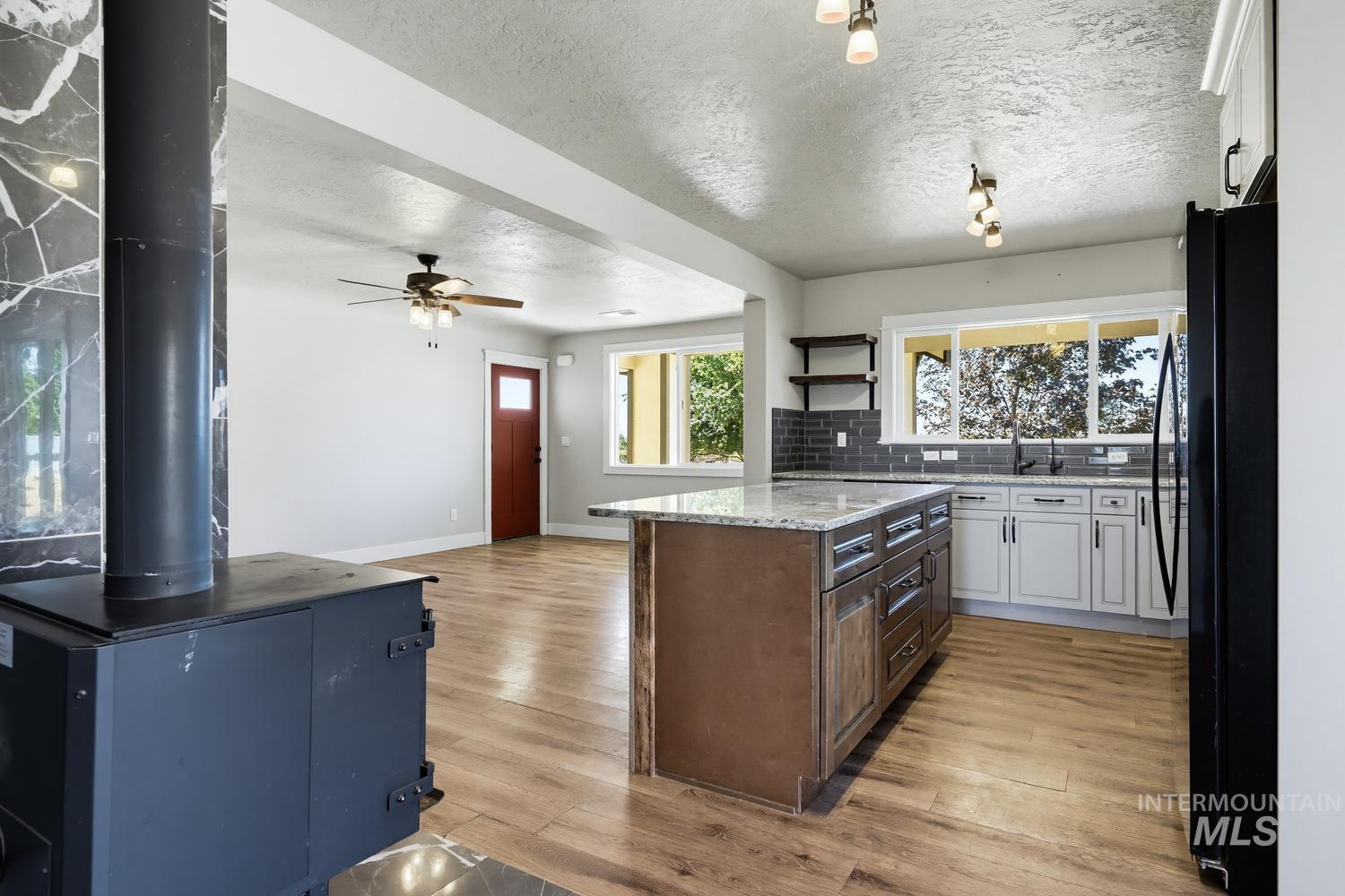 2588 Market Rd, Homedale, Idaho 83628, 3 Bedrooms, 2 Bathrooms, Residential For Sale, Price $599,000,MLS 98992766