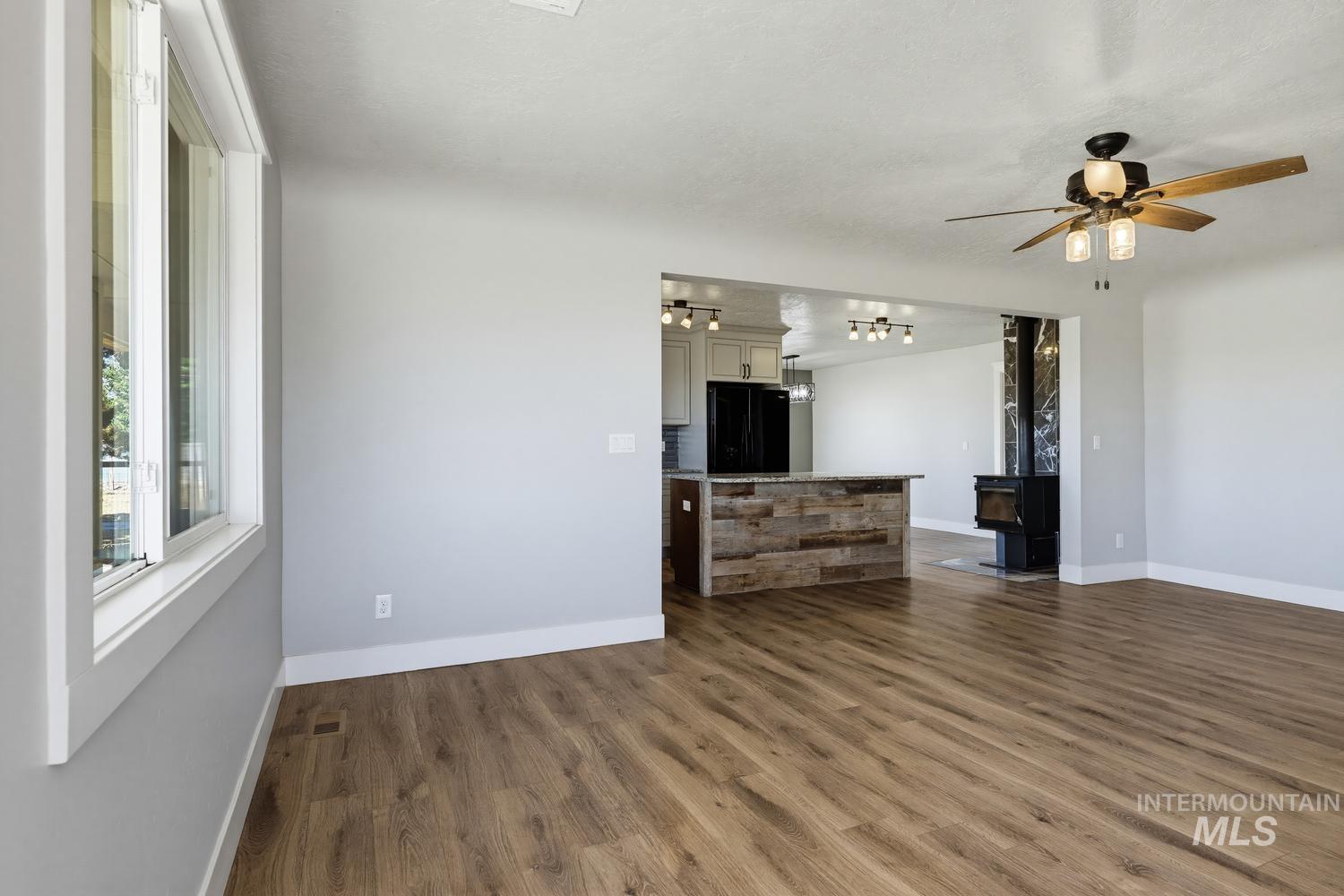 2588 Market Rd, Homedale, Idaho 83628, 3 Bedrooms, 2 Bathrooms, Residential For Sale, Price $599,000,MLS 98992766