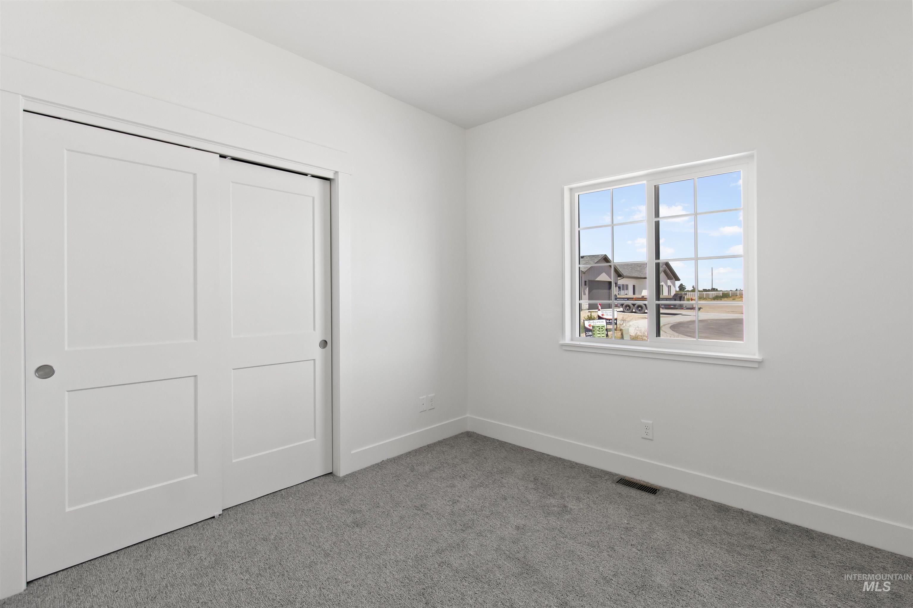 581 Gemini Ct, Twin Falls, Idaho 83301, 3 Bedrooms, 2 Bathrooms, Residential For Sale, Price $370,000,MLS 98992767