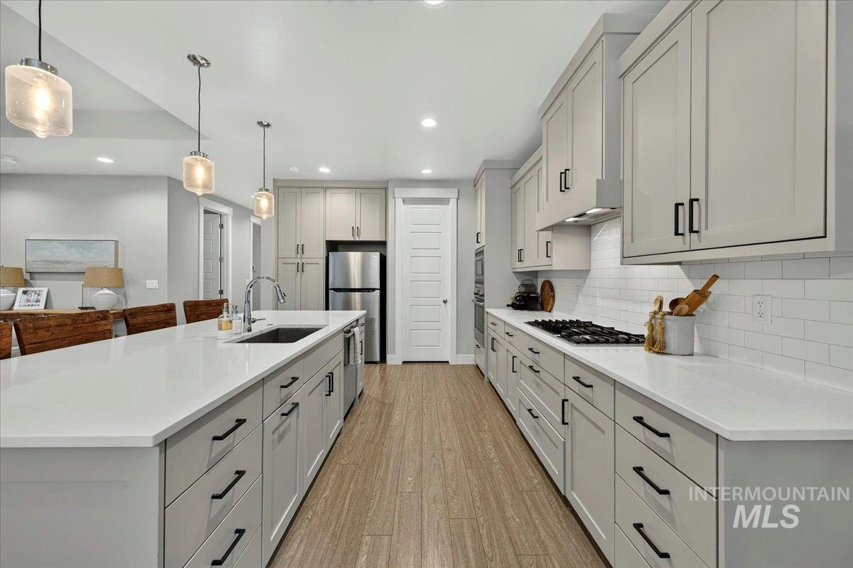 3327 E Murchison St, Meridian, Idaho 83642, 3 Bedrooms, 2.5 Bathrooms, Residential For Sale, Price $599,000,MLS 98992768