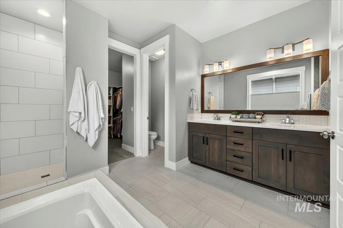 3327 E Murchison St, Meridian, Idaho 83642, 3 Bedrooms, 2.5 Bathrooms, Residential For Sale, Price $599,000,MLS 98992768