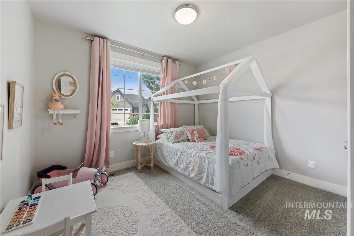 3327 E Murchison St, Meridian, Idaho 83642, 3 Bedrooms, 2.5 Bathrooms, Residential For Sale, Price $599,000,MLS 98992768