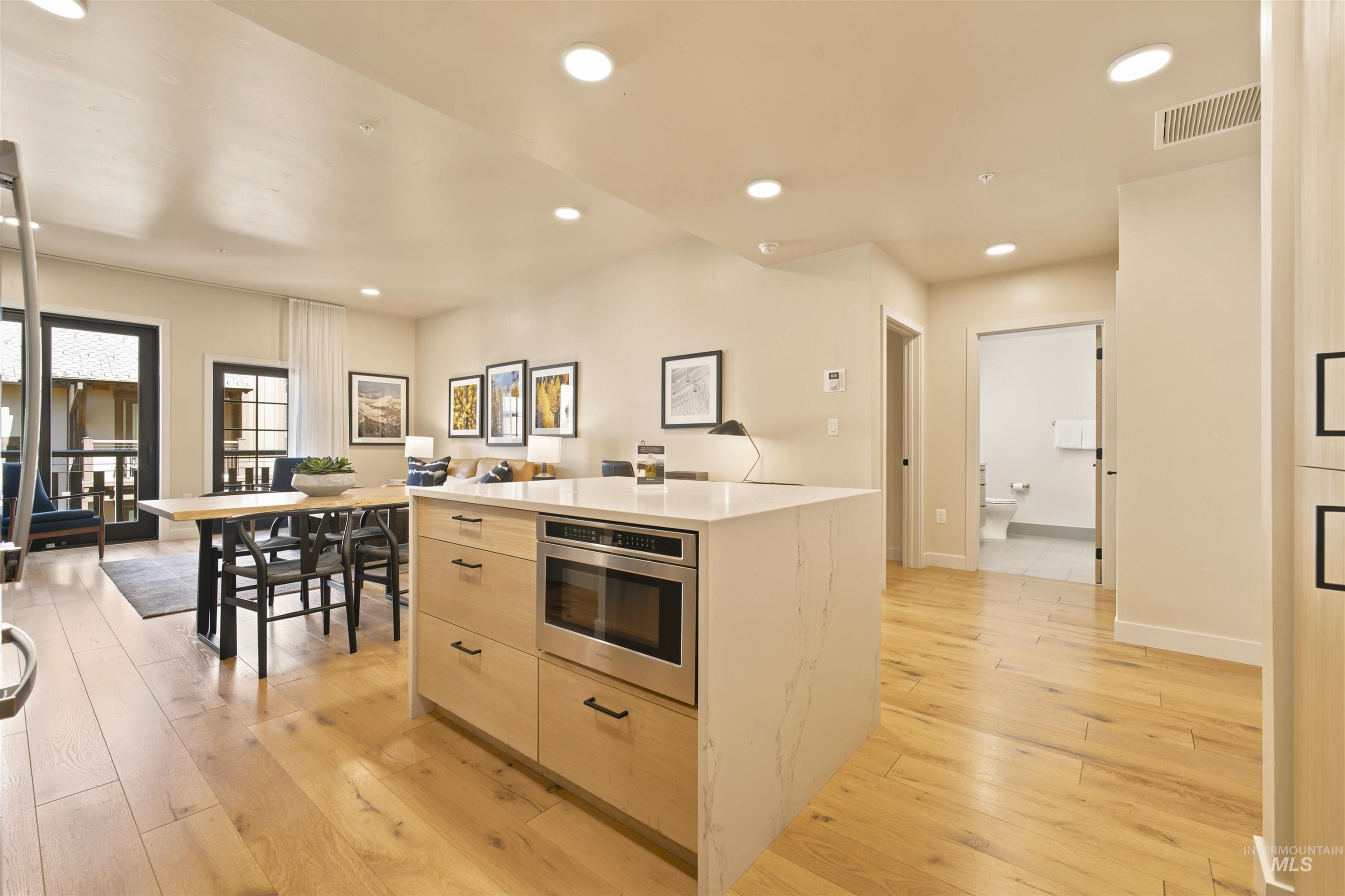 720 Village Drive, Donnelly, Idaho 83615, 1 Bedroom, 1 Bathroom, Residential For Sale, Price $585,000,MLS 98992769