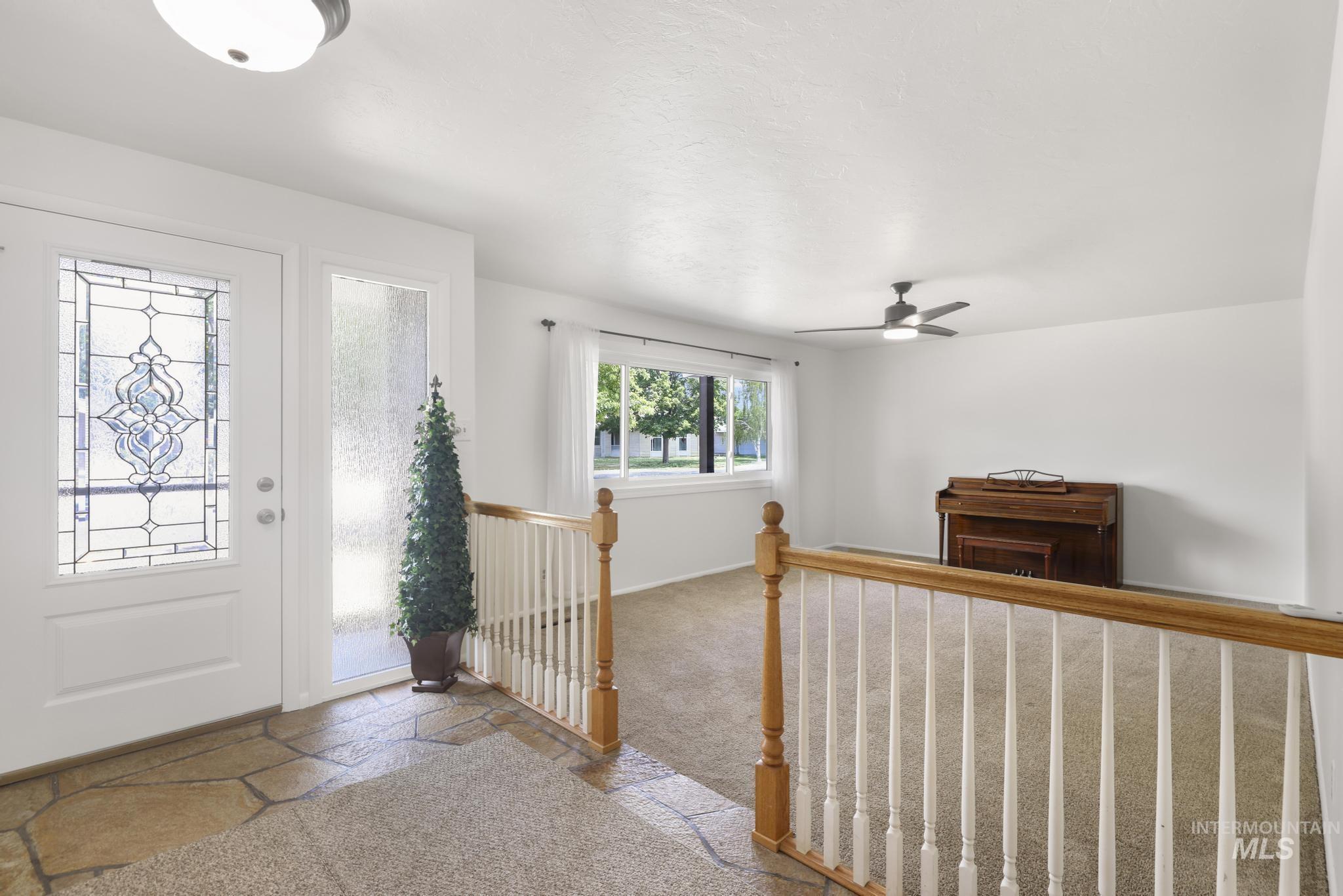 1754 Targhee Drive, Twin Falls, Idaho 83301, 3 Bedrooms, 2 Bathrooms, Residential For Sale, Price $399,900,MLS 98992770