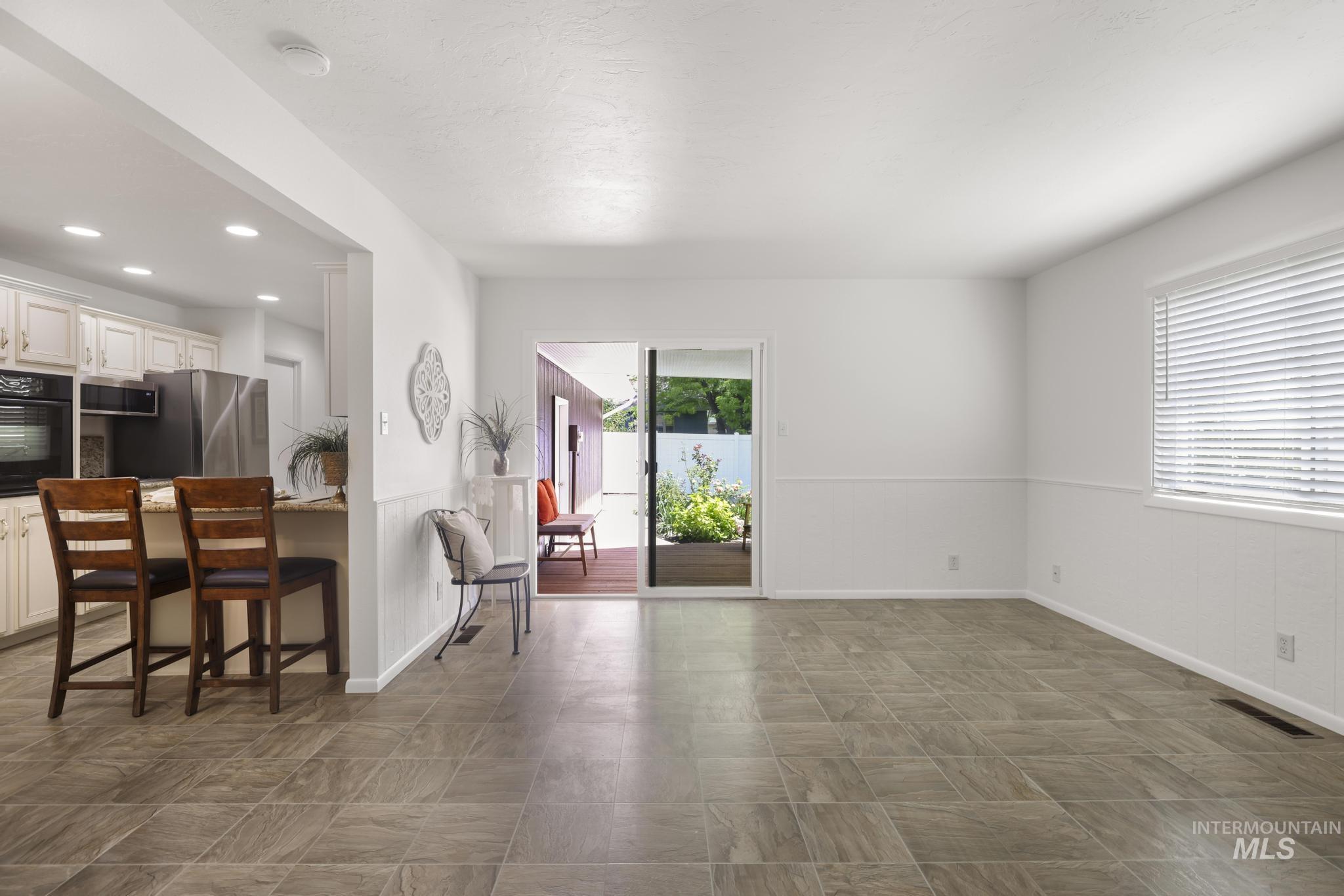 1754 Targhee Drive, Twin Falls, Idaho 83301, 3 Bedrooms, 2 Bathrooms, Residential For Sale, Price $399,900,MLS 98992770