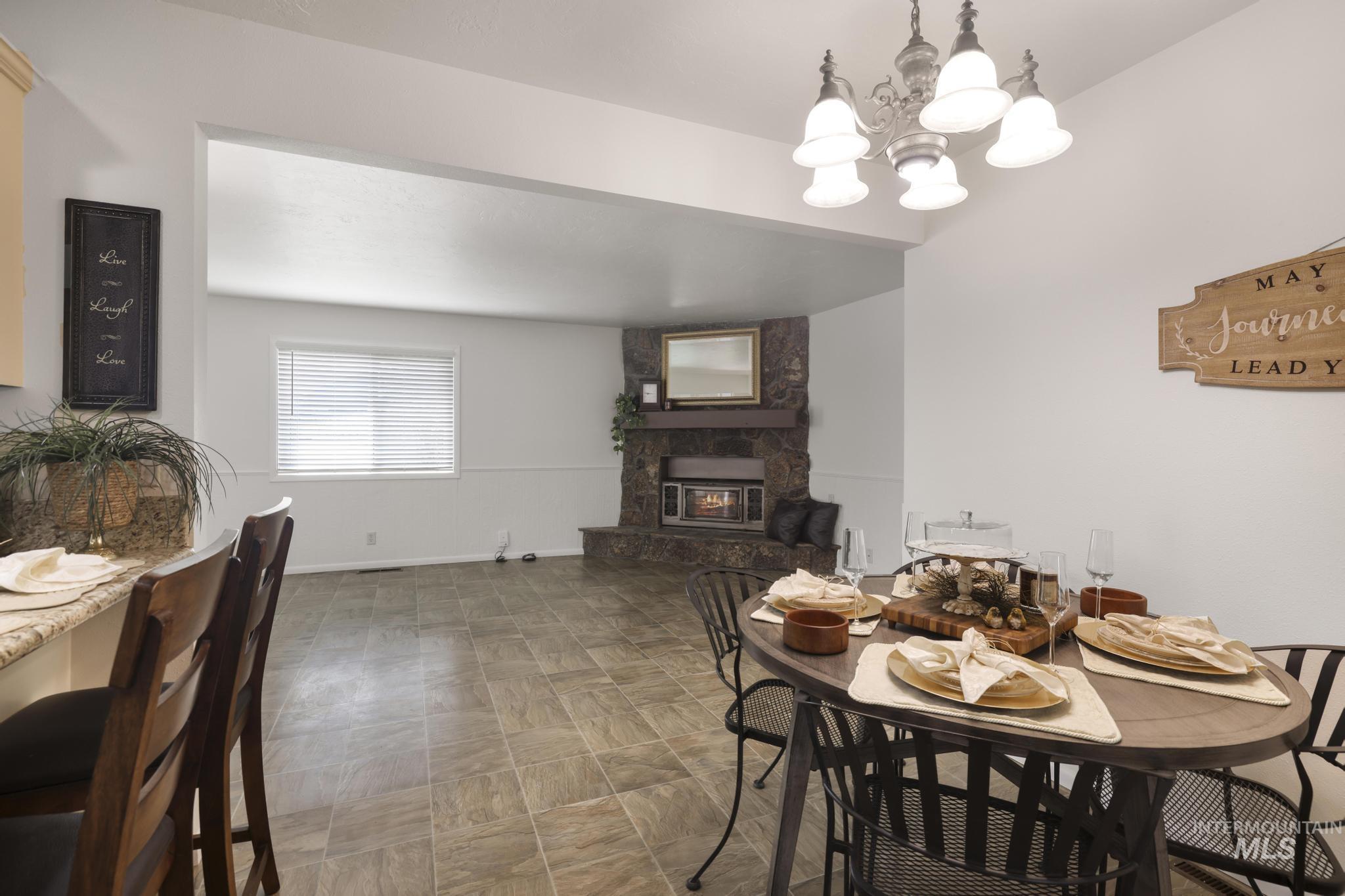 1754 Targhee Drive, Twin Falls, Idaho 83301, 3 Bedrooms, 2 Bathrooms, Residential For Sale, Price $399,900,MLS 98992770