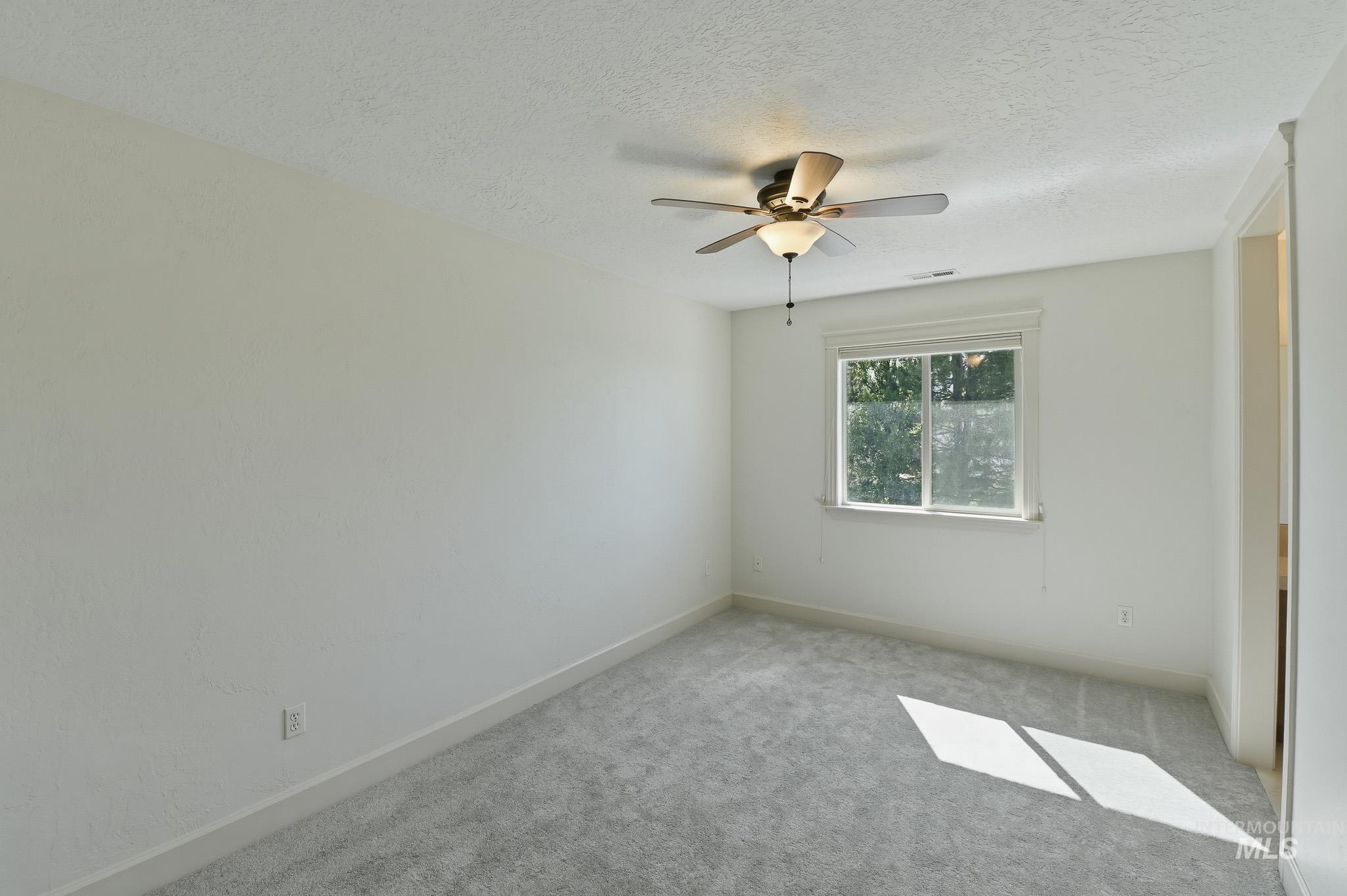 2813 S Bayhill Ct, Nampa, Idaho 83686, 3 Bedrooms, 3 Bathrooms, Residential For Sale, Price $589,000, 98992787