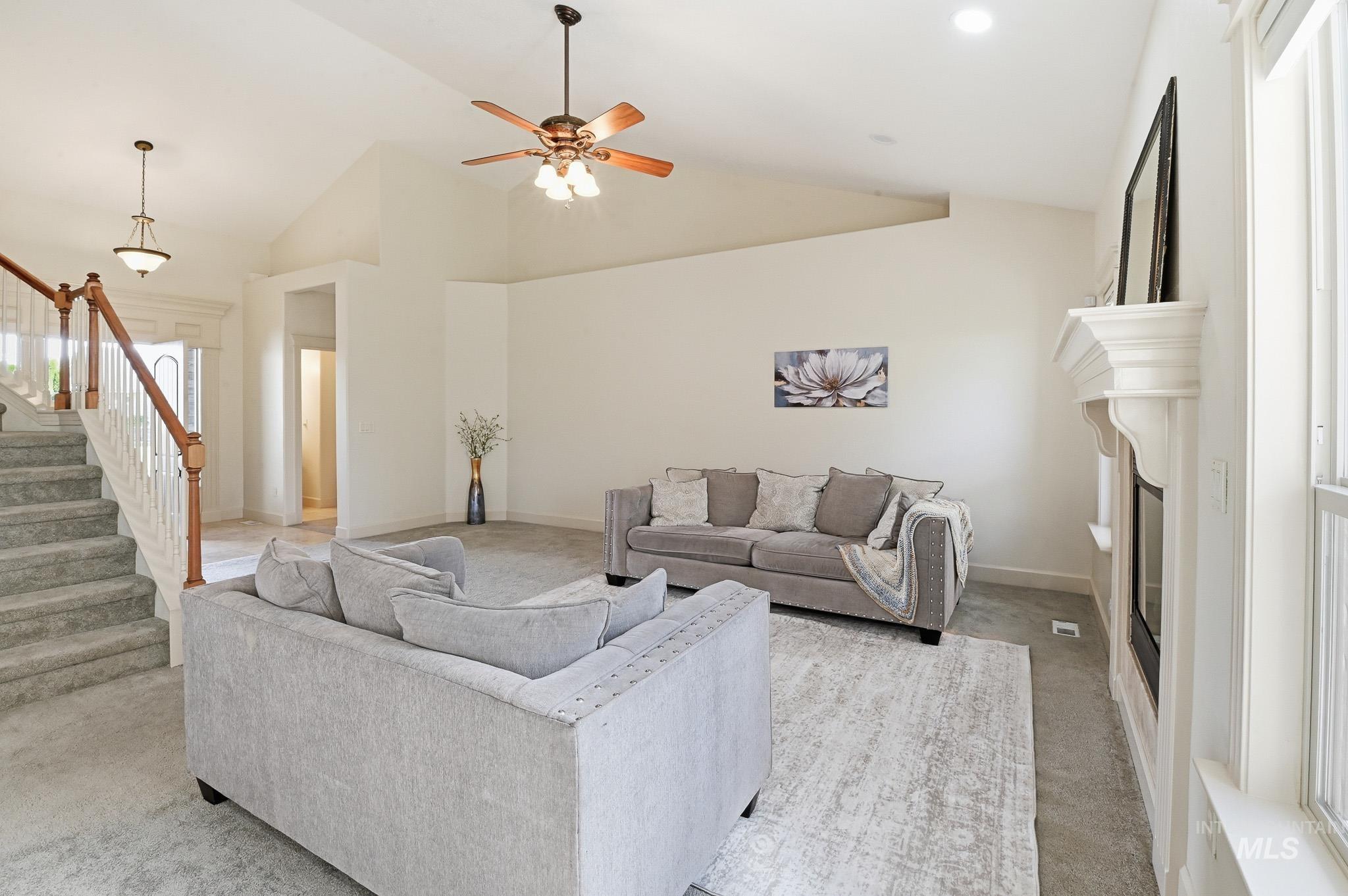 2813 S Bayhill Ct, Nampa, Idaho 83686, 3 Bedrooms, 3 Bathrooms, Residential For Sale, Price $589,000, 98992787