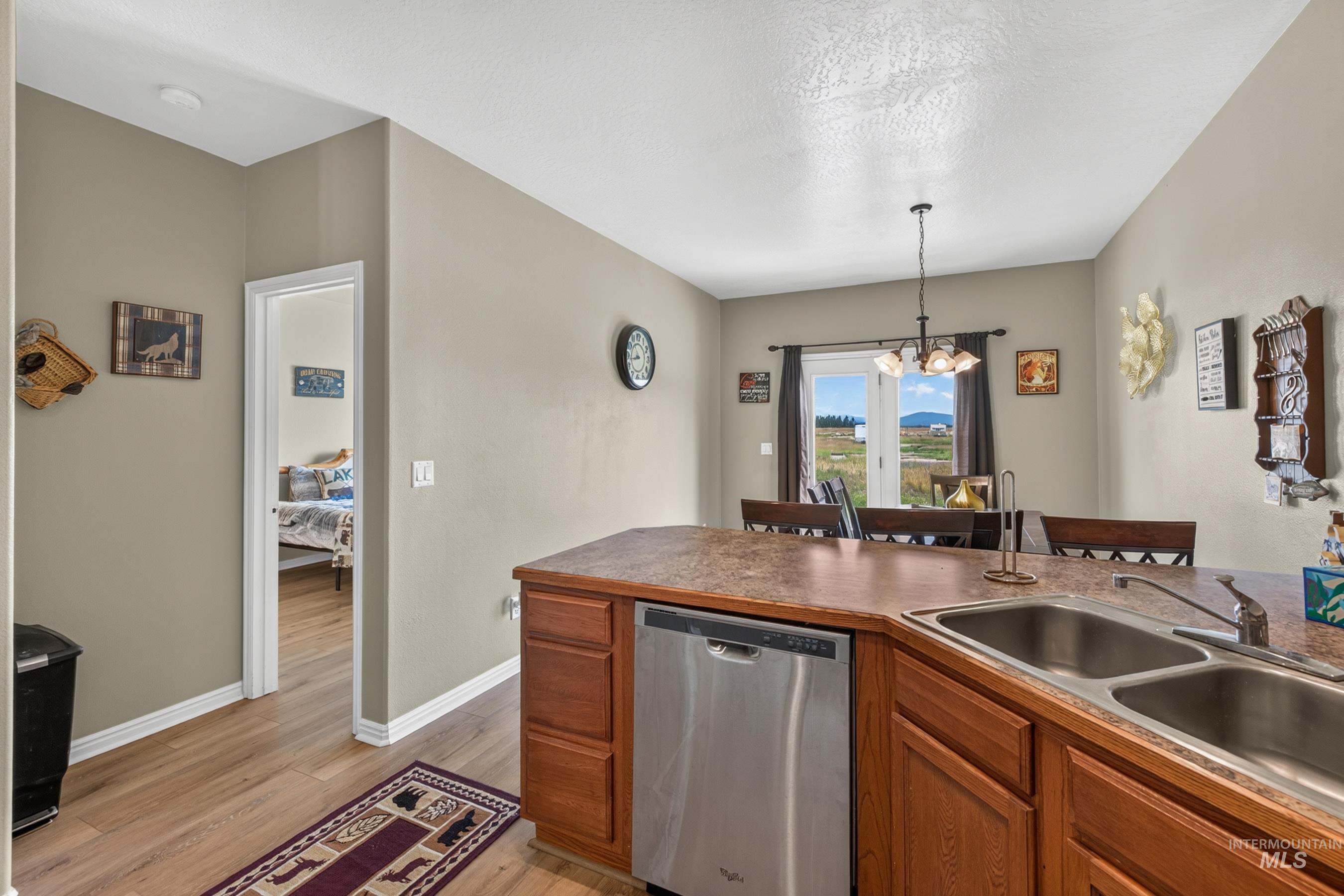 34 Mangum Circle, Donnelly, Idaho 83615, 3 Bedrooms, 2 Bathrooms, Residential For Sale, Price $365,000,MLS 98992790
