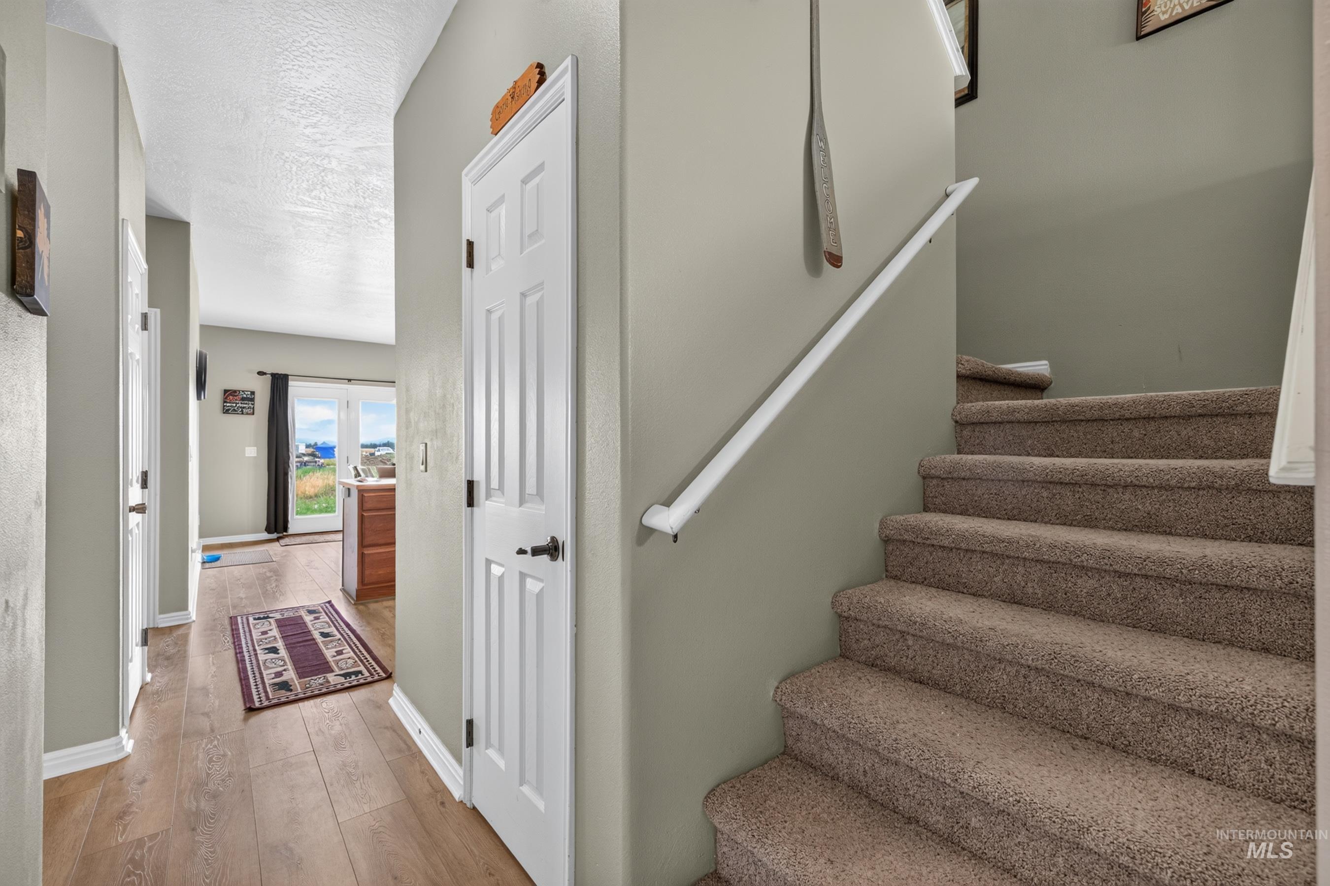 34 Mangum Circle, Donnelly, Idaho 83615, 3 Bedrooms, 2 Bathrooms, Residential For Sale, Price $365,000,MLS 98992790