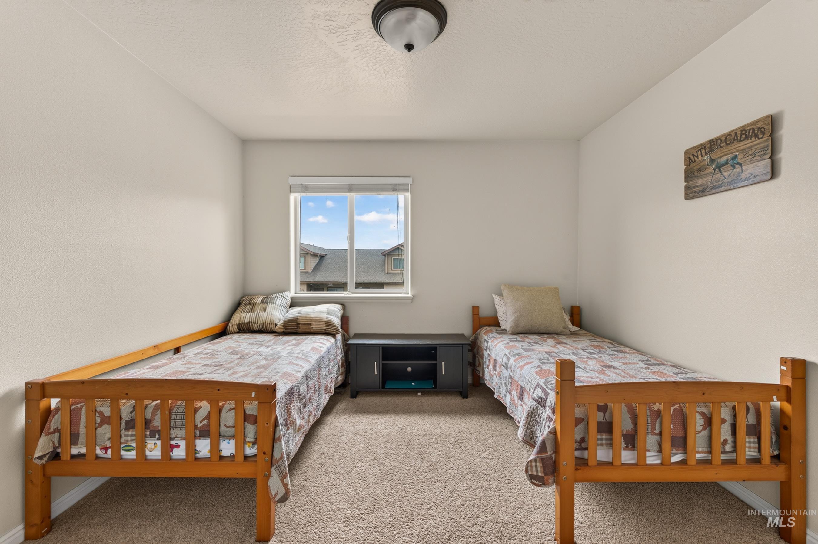 34 Mangum Circle, Donnelly, Idaho 83615, 3 Bedrooms, 2 Bathrooms, Residential For Sale, Price $365,000,MLS 98992790