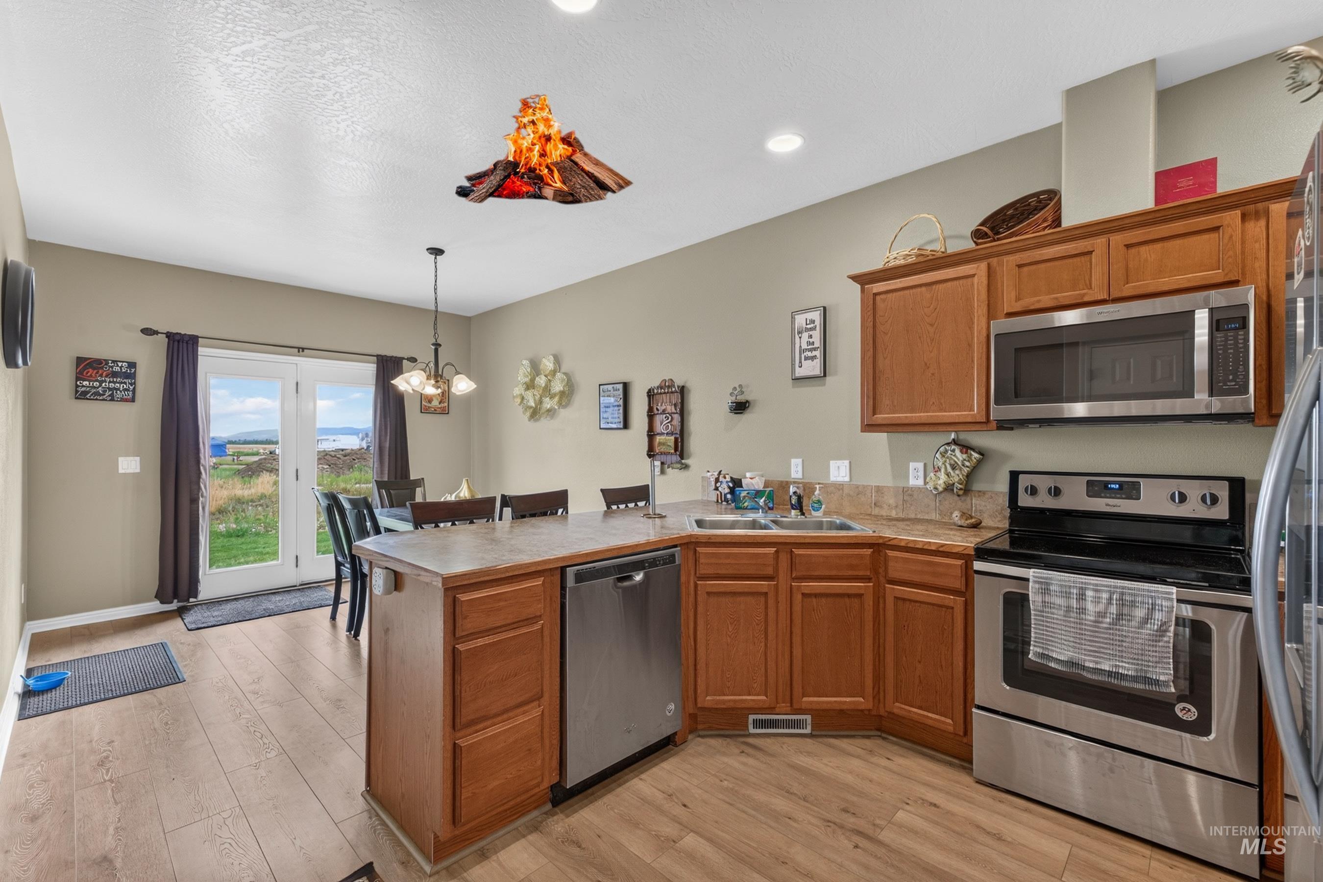 34 Mangum Circle, Donnelly, Idaho 83615, 3 Bedrooms, 2 Bathrooms, Residential For Sale, Price $365,000,MLS 98992790