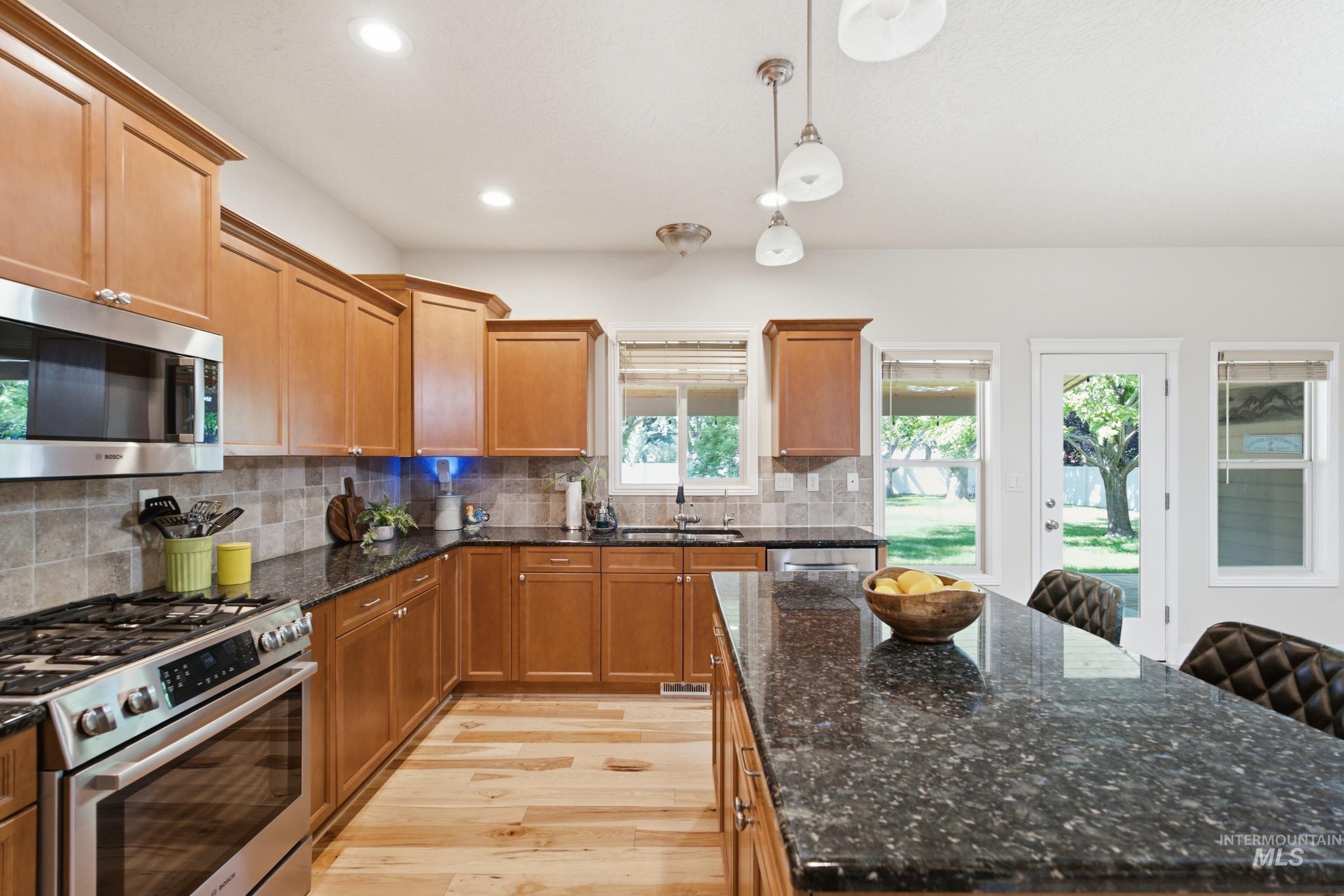 10980 W Greyling Dr., Boise, Idaho 83709, 4 Bedrooms, 2.5 Bathrooms, Residential For Sale, Price $750,000,MLS 98992800