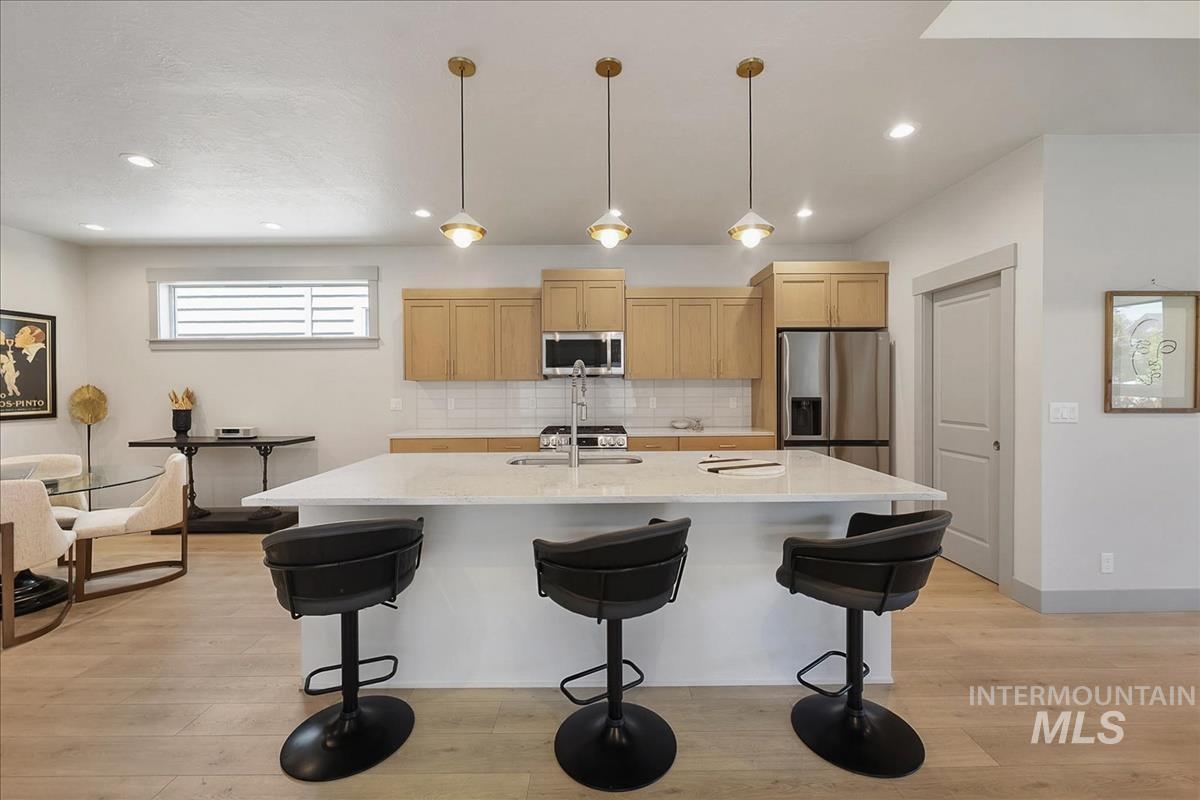 1835 E Knobcone Dr., Meridian, Idaho 83642, 4 Bedrooms, 2.5 Bathrooms, Residential For Sale, Price $567,900,MLS 98992803