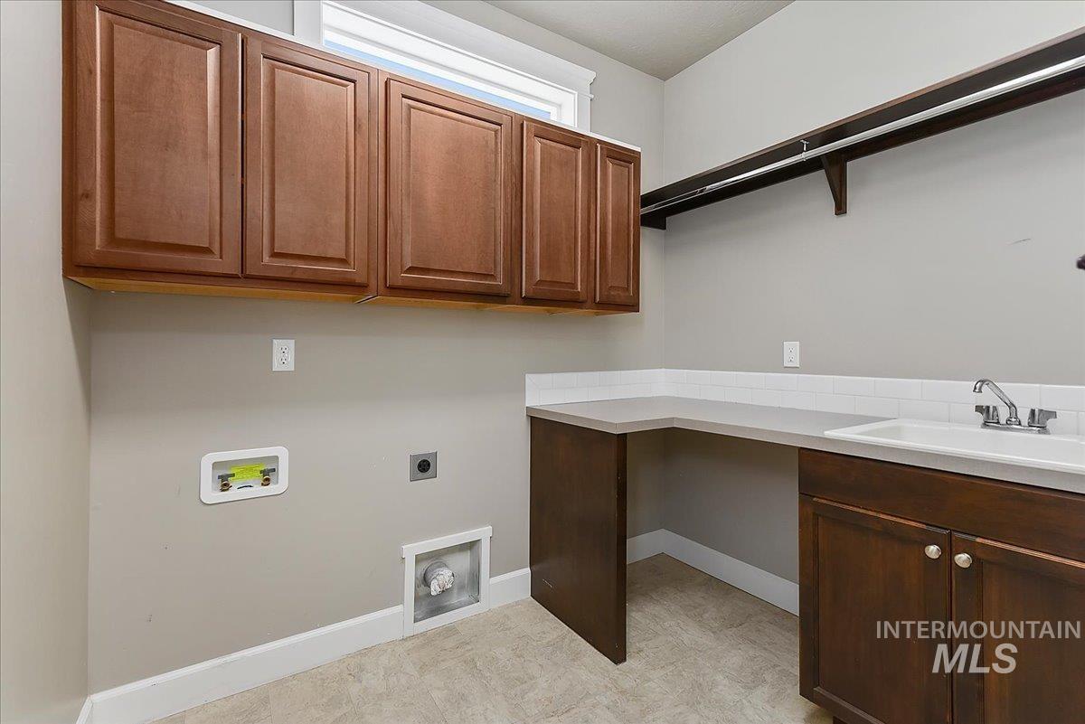 1484 E Summerplace St., Meridian, Idaho 83646, 3 Bedrooms, 2.5 Bathrooms, Residential For Sale, Price $524,000,MLS 98992805