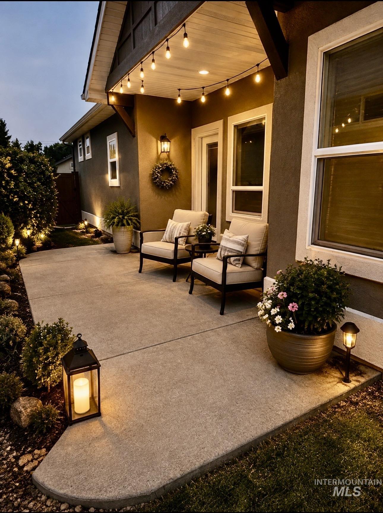 1484 E Summerplace St., Meridian, Idaho 83646, 3 Bedrooms, 2.5 Bathrooms, Residential For Sale, Price $524,000,MLS 98992805