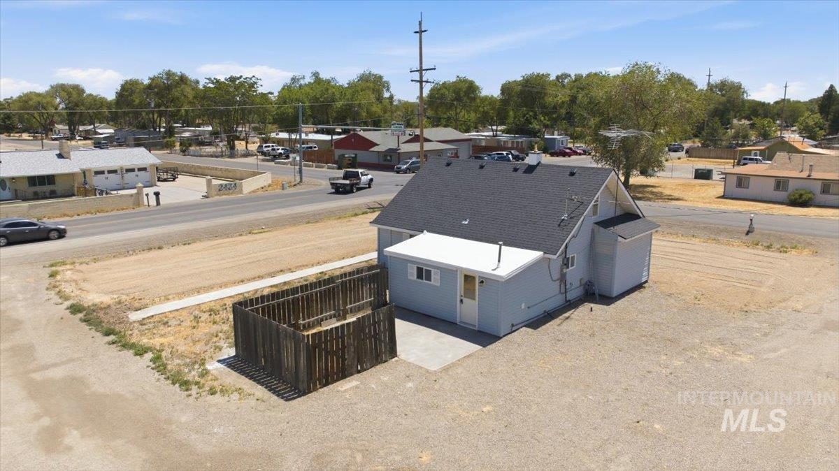 2415 Canyon Creek Rd, Mountain Home, Idaho 83647-5939, 3 Bedrooms, 1 Bathroom, Residential For Sale, Price $319,900,MLS 98992810