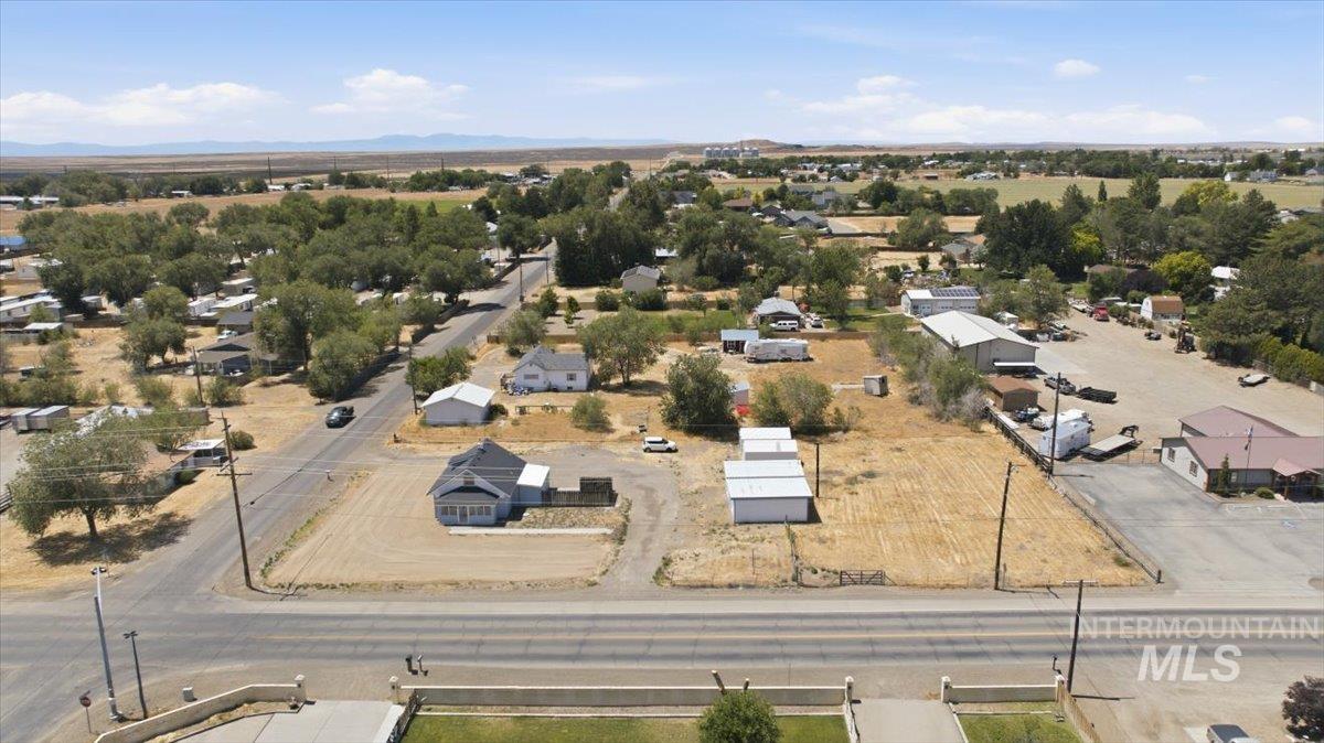 2415 Canyon Creek Rd, Mountain Home, Idaho 83647-5939, 3 Bedrooms, 1 Bathroom, Residential For Sale, Price $319,900,MLS 98992810