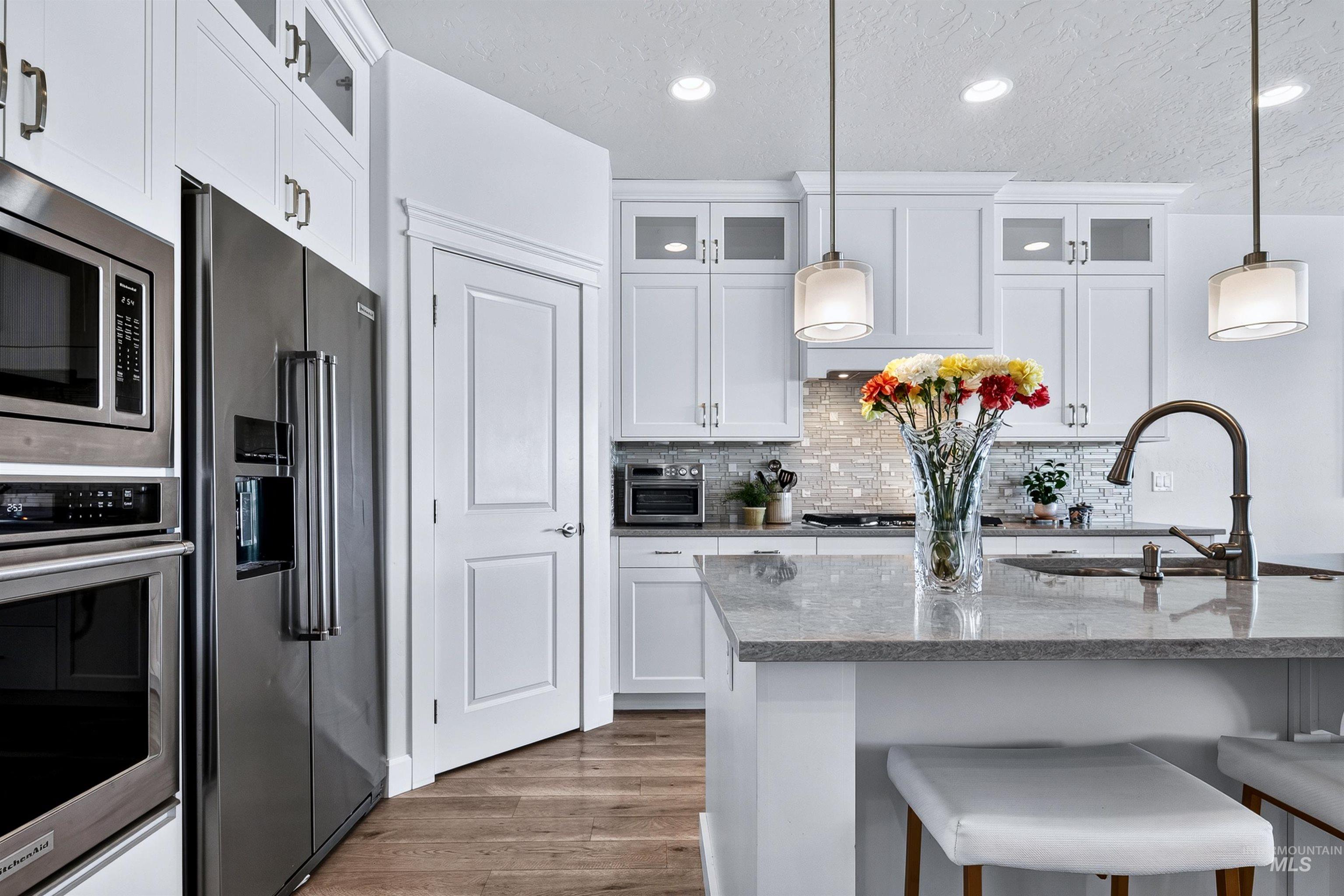 12091 S Aves Place, Nampa, Idaho 83686, 3 Bedrooms, 2.5 Bathrooms, Residential For Sale, Price $899,999,MLS 98992818