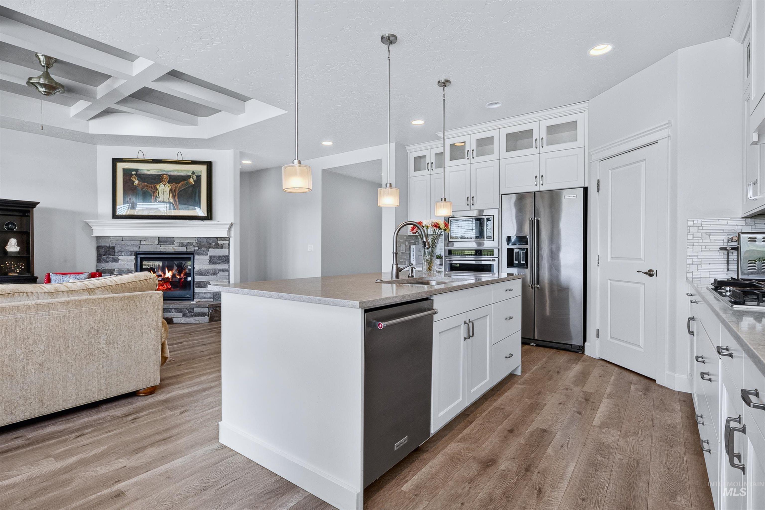 12091 S Aves Place, Nampa, Idaho 83686, 3 Bedrooms, 2.5 Bathrooms, Residential For Sale, Price $899,999,MLS 98992818