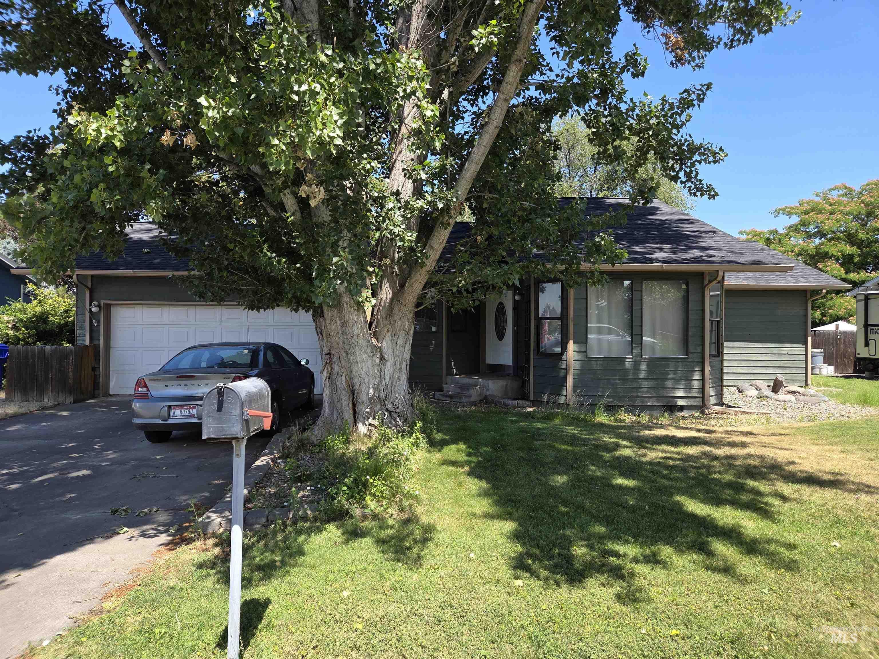 1829 Birch Avenue, Lewiston, Idaho 83501, 4 Bedrooms, 2 Bathrooms, Residential For Sale, Price $399,000, 98992819