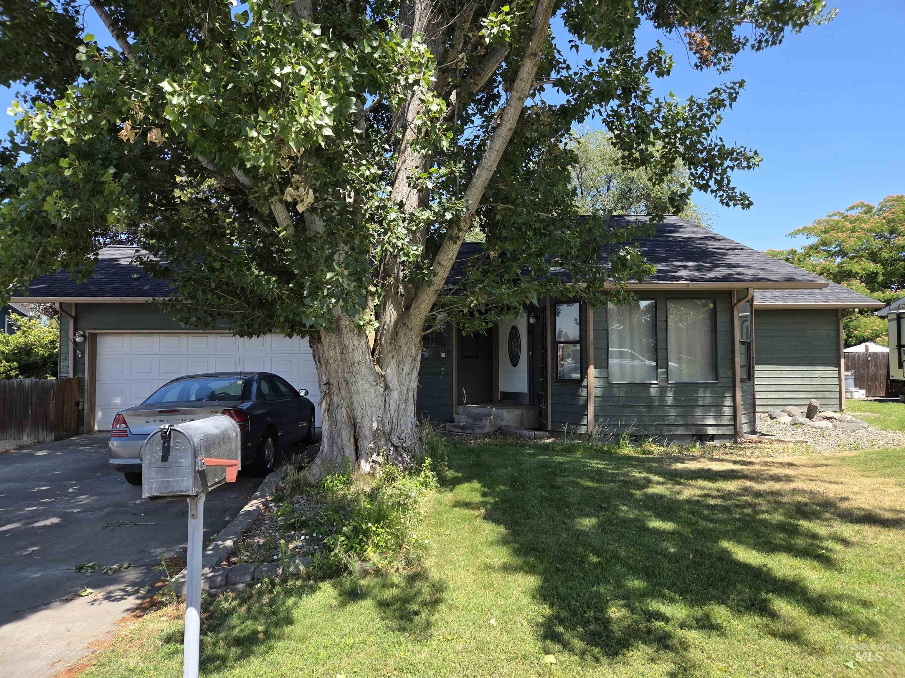 1829 Birch Avenue, Lewiston, Idaho 83501, 4 Bedrooms, 2 Bathrooms, Residential For Sale, Price $399,000, 98992819