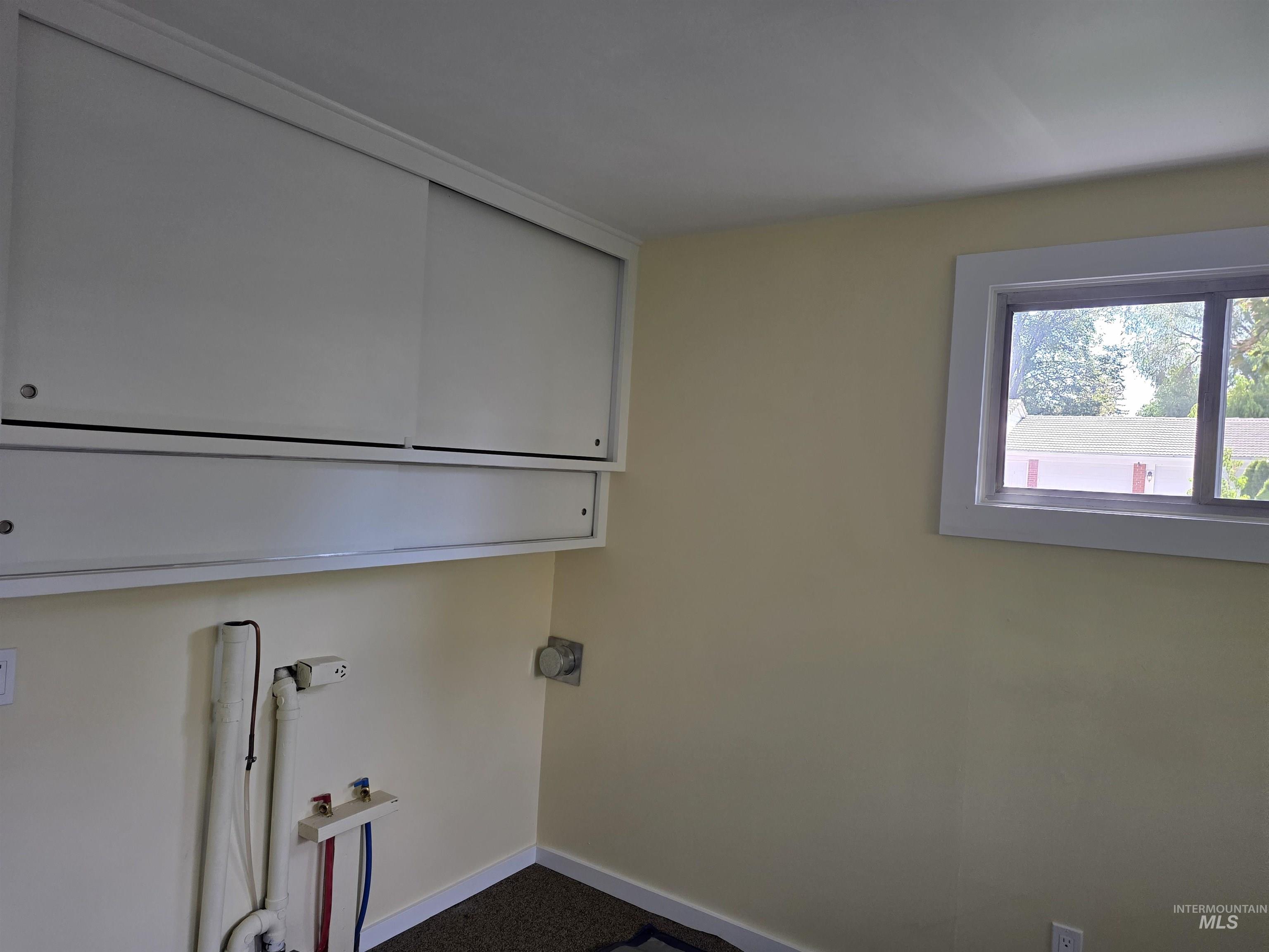 421 E Main, Jerome, Idaho 83338, 2 Bedrooms, 2 Bathrooms, Residential For Sale, Price $389,000,MLS 98992820