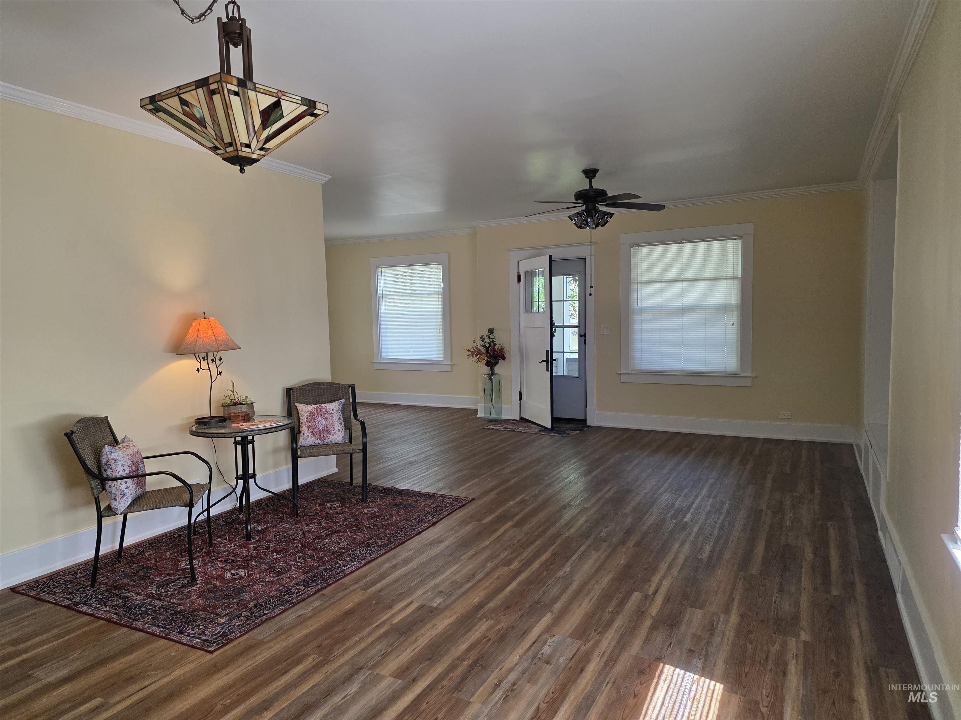 421 E Main, Jerome, Idaho 83338, 2 Bedrooms, 2 Bathrooms, Residential For Sale, Price $389,000, 98992820