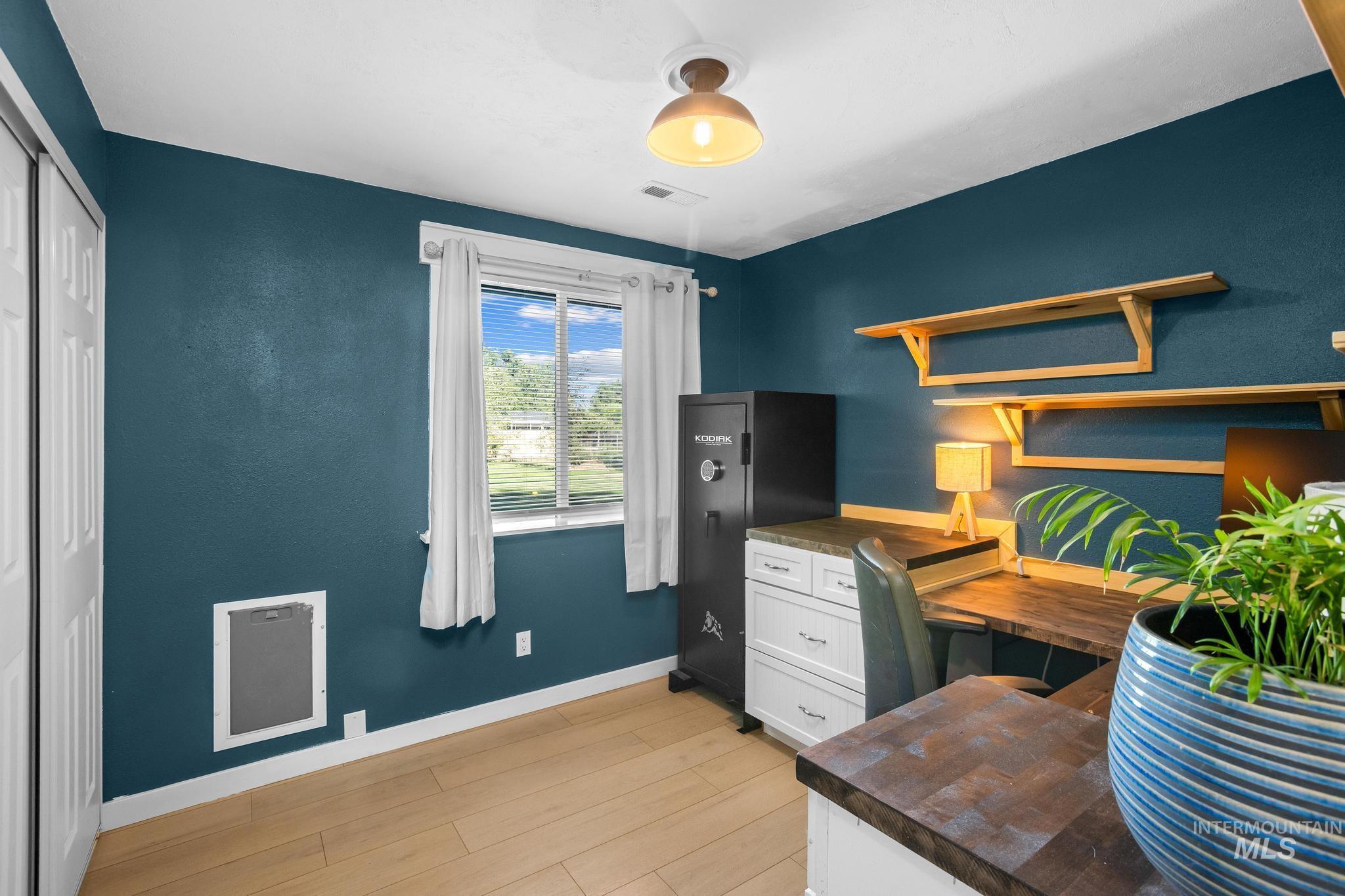 6646 S Ruddsdale Ave, Boise, Idaho 83709, 4 Bedrooms, 1 Bathroom, Residential For Sale, Price $424,900, 98992821