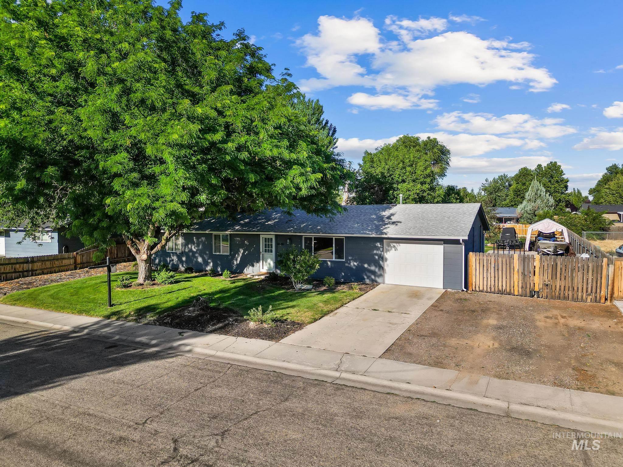 6646 S Ruddsdale Ave, Boise, Idaho 83709, 4 Bedrooms, 1 Bathroom, Residential For Sale, Price $424,900, 98992821