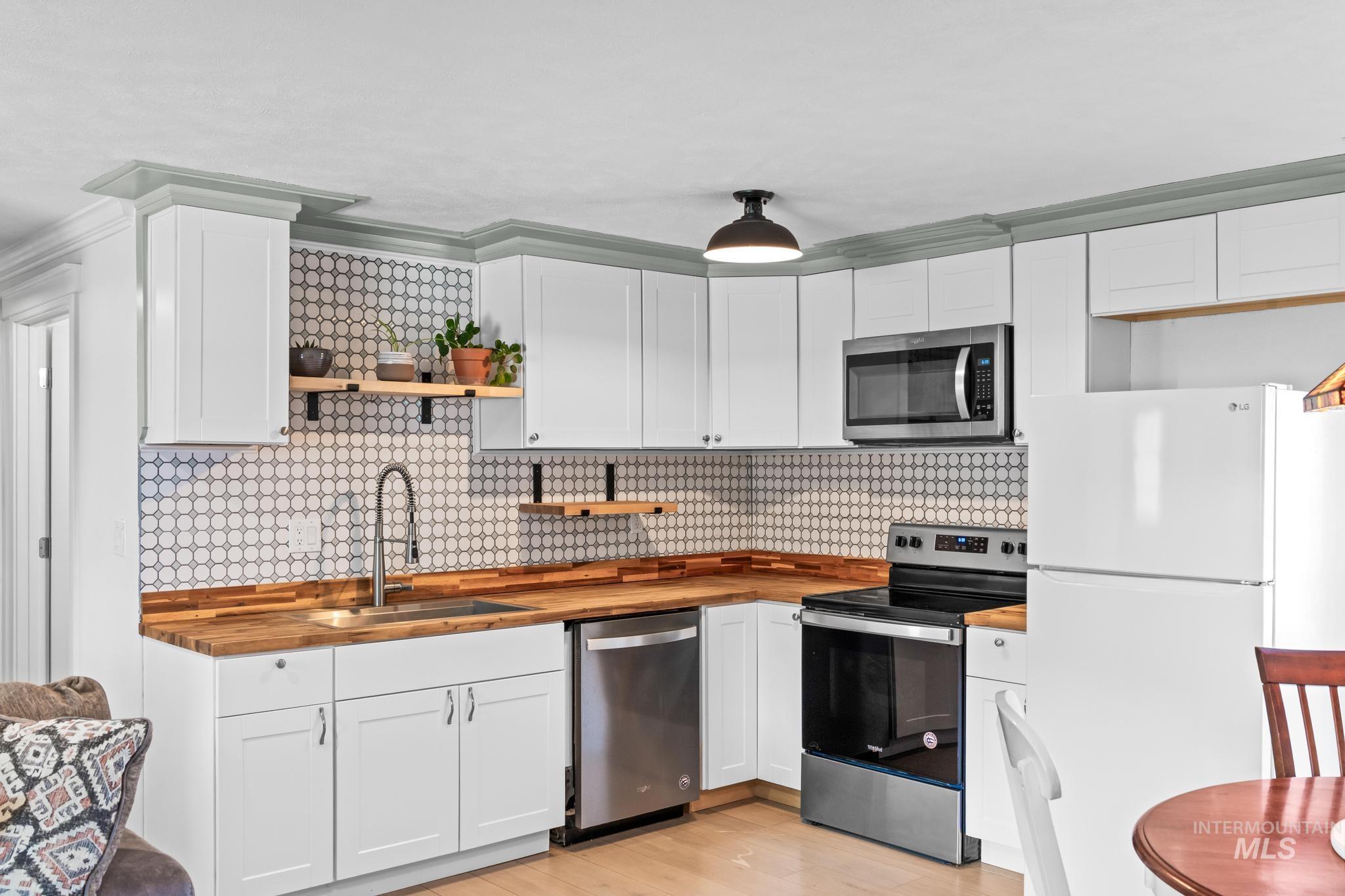 6646 S Ruddsdale Ave, Boise, Idaho 83709, 4 Bedrooms, 1 Bathroom, Residential For Sale, Price $424,900, 98992821
