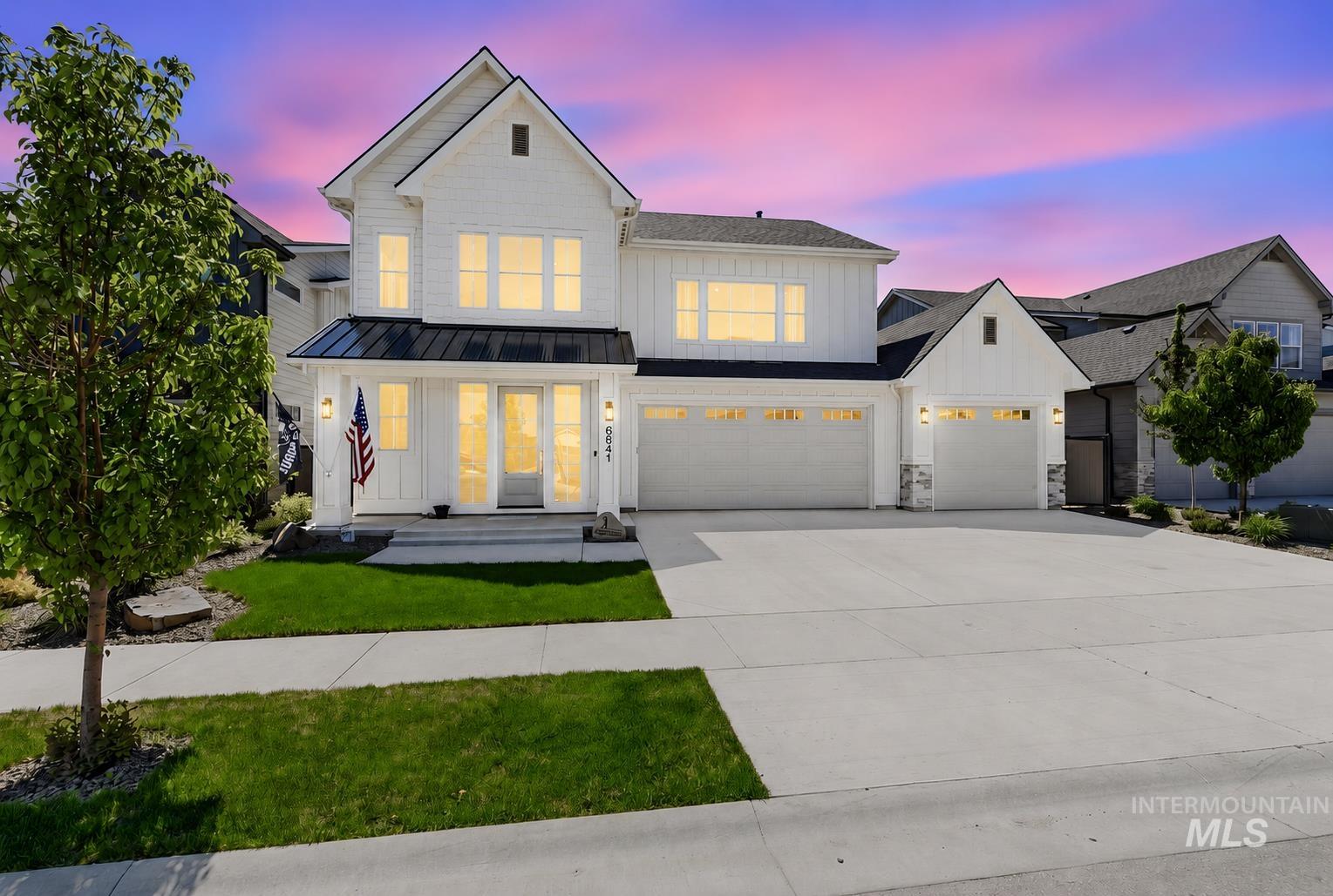 6841 W Mattawa Dr., Meridian, Idaho 83646, 4 Bedrooms, 3.5 Bathrooms, Residential For Sale, Price $929,900,MLS 98992824