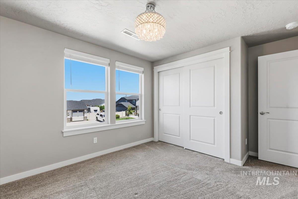 5585 E Upminster St., Nampa, Idaho 83687, 5 Bedrooms, 2.5 Bathrooms, Residential For Sale, Price $550,000,MLS 98992825