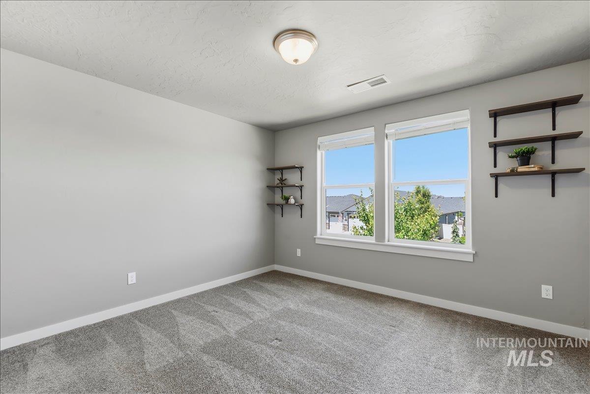 5585 E Upminster St., Nampa, Idaho 83687, 5 Bedrooms, 2.5 Bathrooms, Residential For Sale, Price $550,000,MLS 98992825