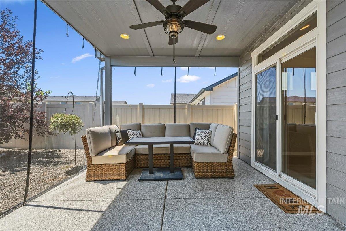 5585 E Upminster St., Nampa, Idaho 83687, 5 Bedrooms, 2.5 Bathrooms, Residential For Sale, Price $550,000,MLS 98992825