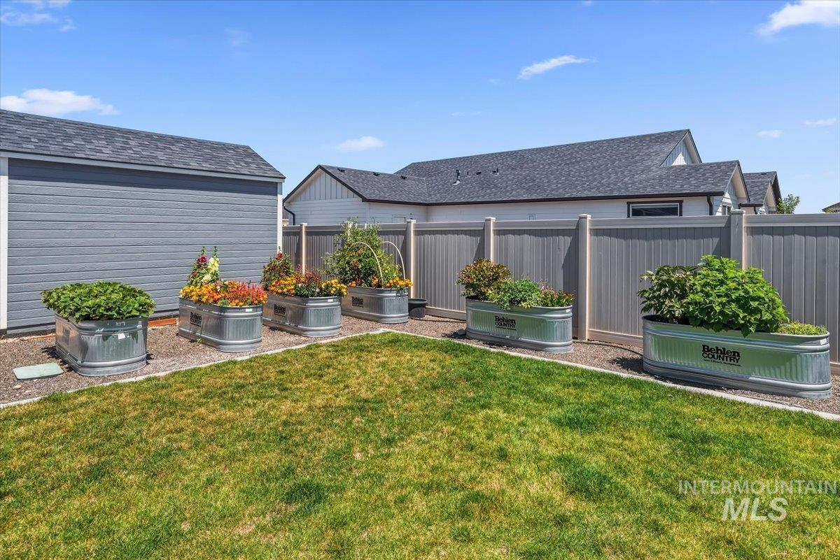 5585 E Upminster St., Nampa, Idaho 83687, 5 Bedrooms, 2.5 Bathrooms, Residential For Sale, Price $550,000,MLS 98992825