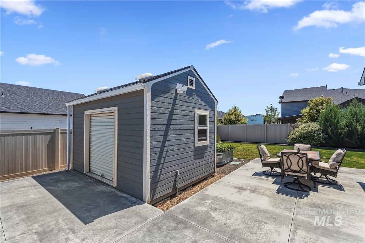 5585 E Upminster St., Nampa, Idaho 83687, 5 Bedrooms, 2.5 Bathrooms, Residential For Sale, Price $550,000,MLS 98992825