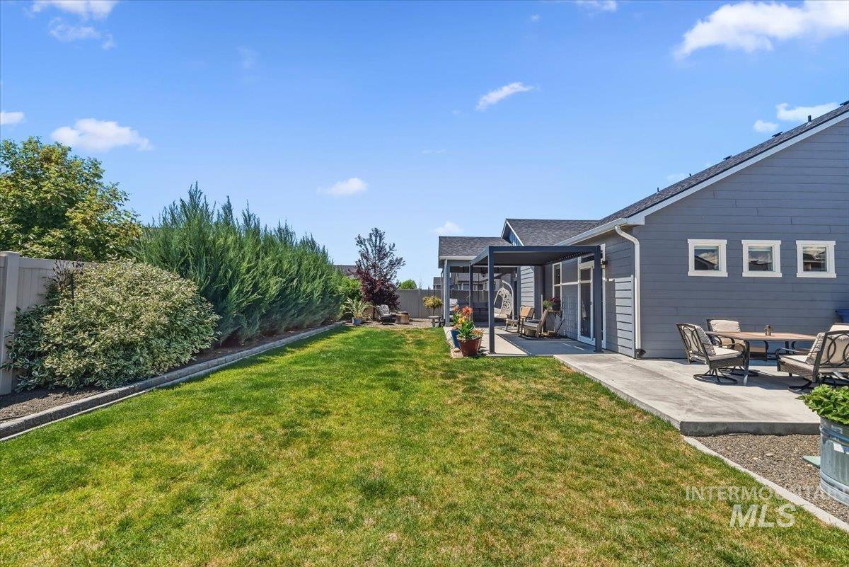 5585 E Upminster St., Nampa, Idaho 83687, 5 Bedrooms, 2.5 Bathrooms, Residential For Sale, Price $550,000,MLS 98992825