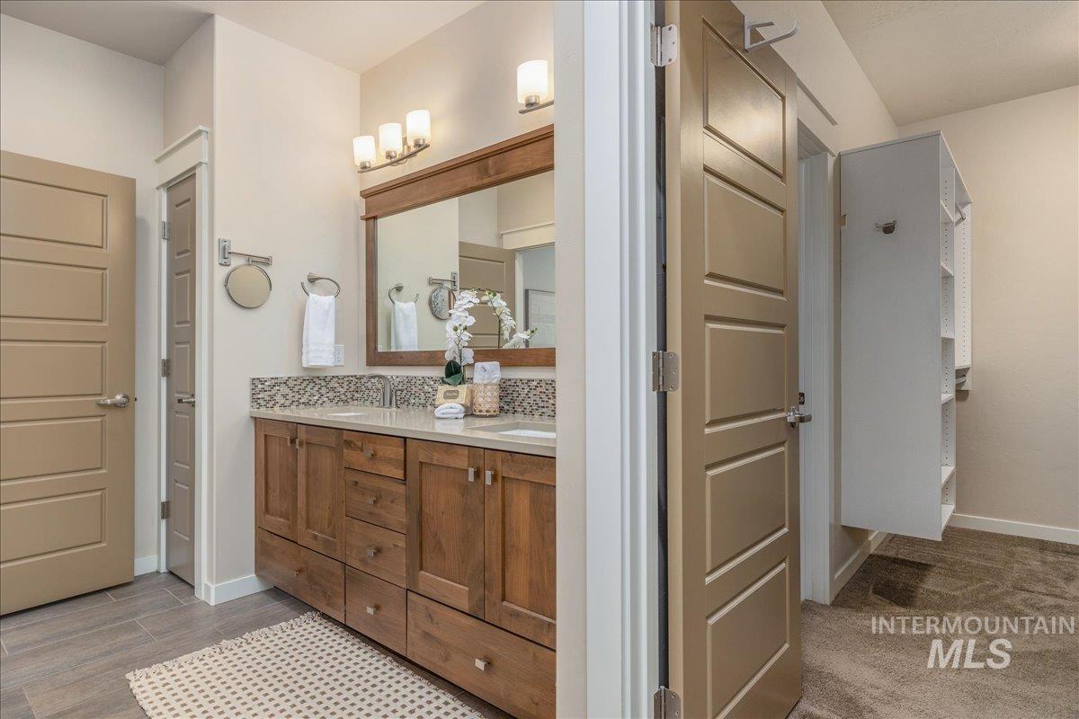 251 W Lockhart Lane, Meridian, Idaho 83646, 2 Bedrooms, 2 Bathrooms, Residential For Sale, Price $609,000,MLS 98992826