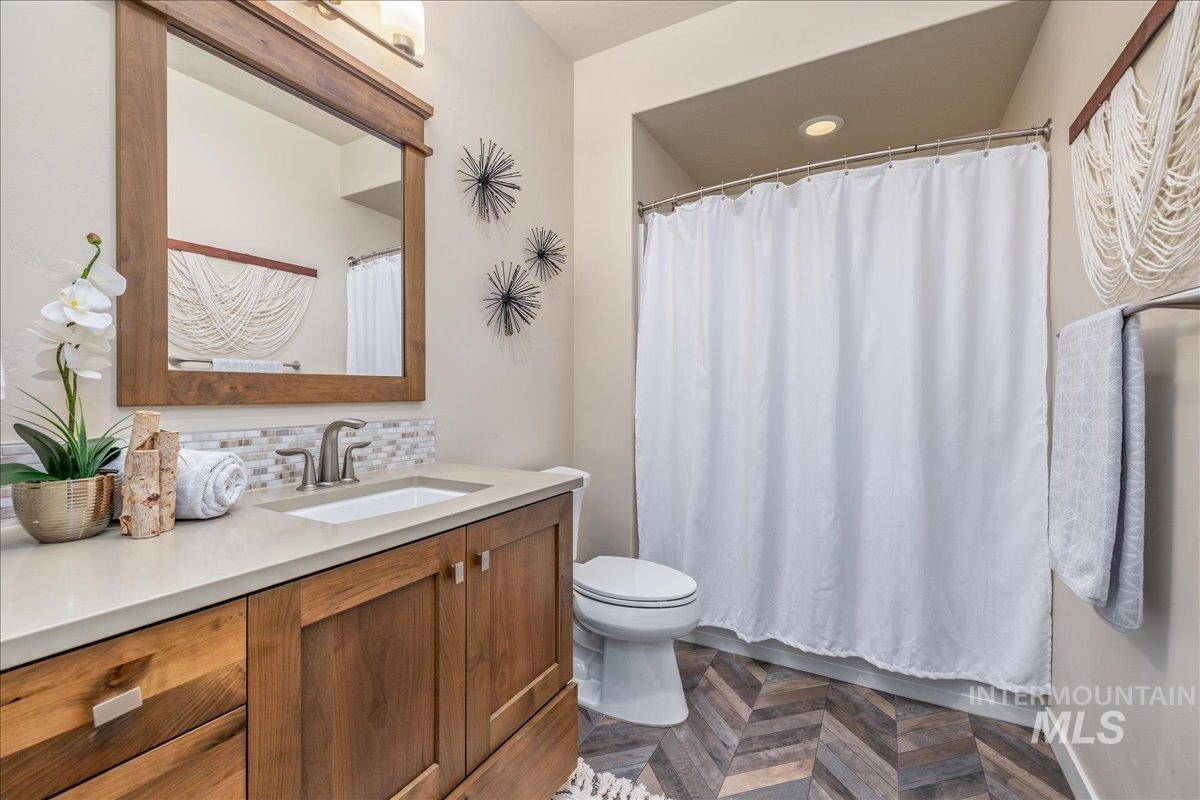 251 W Lockhart Lane, Meridian, Idaho 83646, 2 Bedrooms, 2 Bathrooms, Residential For Sale, Price $609,000,MLS 98992826