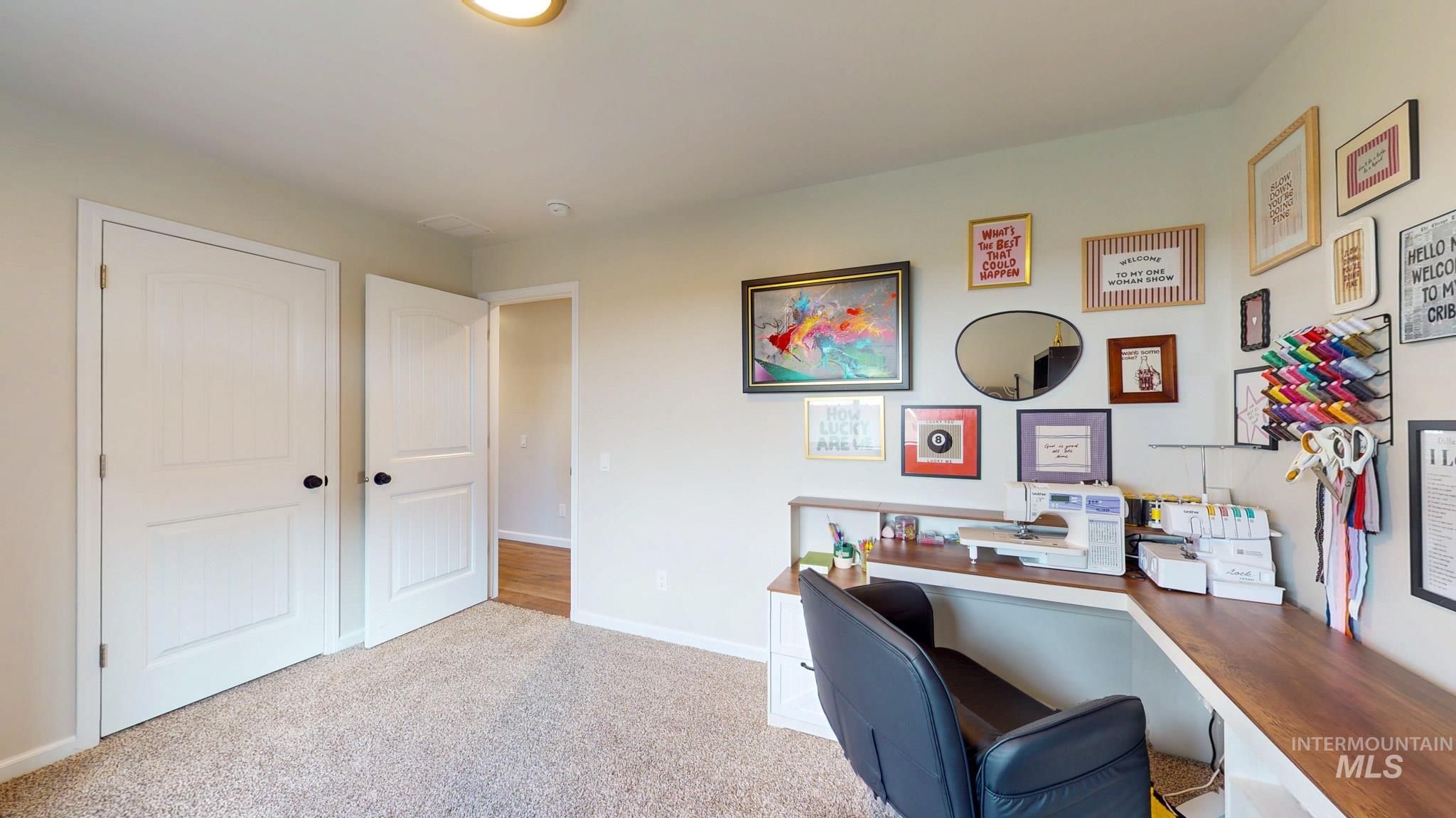 1017 Colorado Street, Gooding, Idaho 83330, 3 Bedrooms, 2 Bathrooms, Residential For Sale, Price $290,000, 98992830