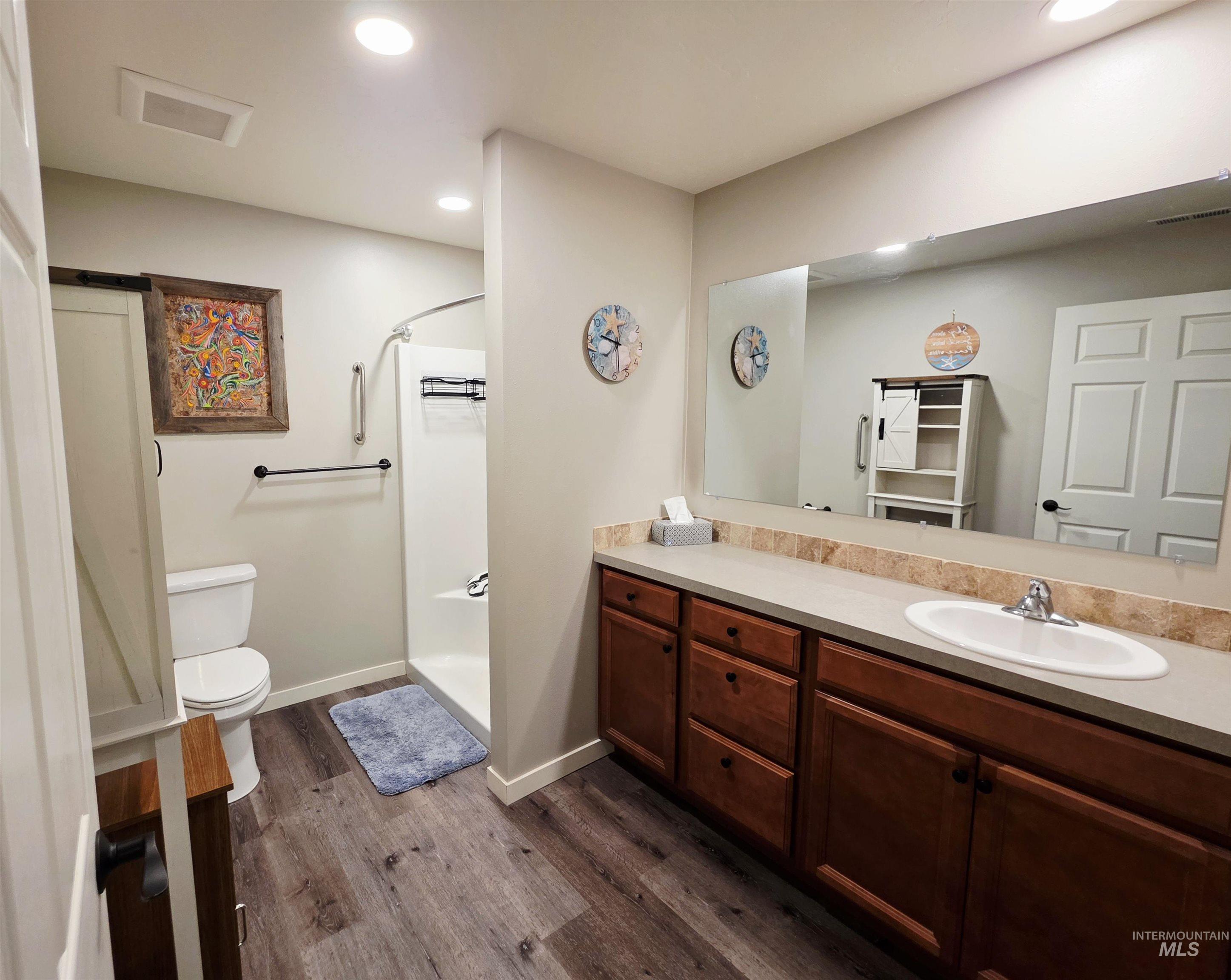 3438 5th St, Lewiston, Idaho 83501, 2 Bedrooms, 2 Bathrooms, Residential For Sale, Price $297,000, 98992832
