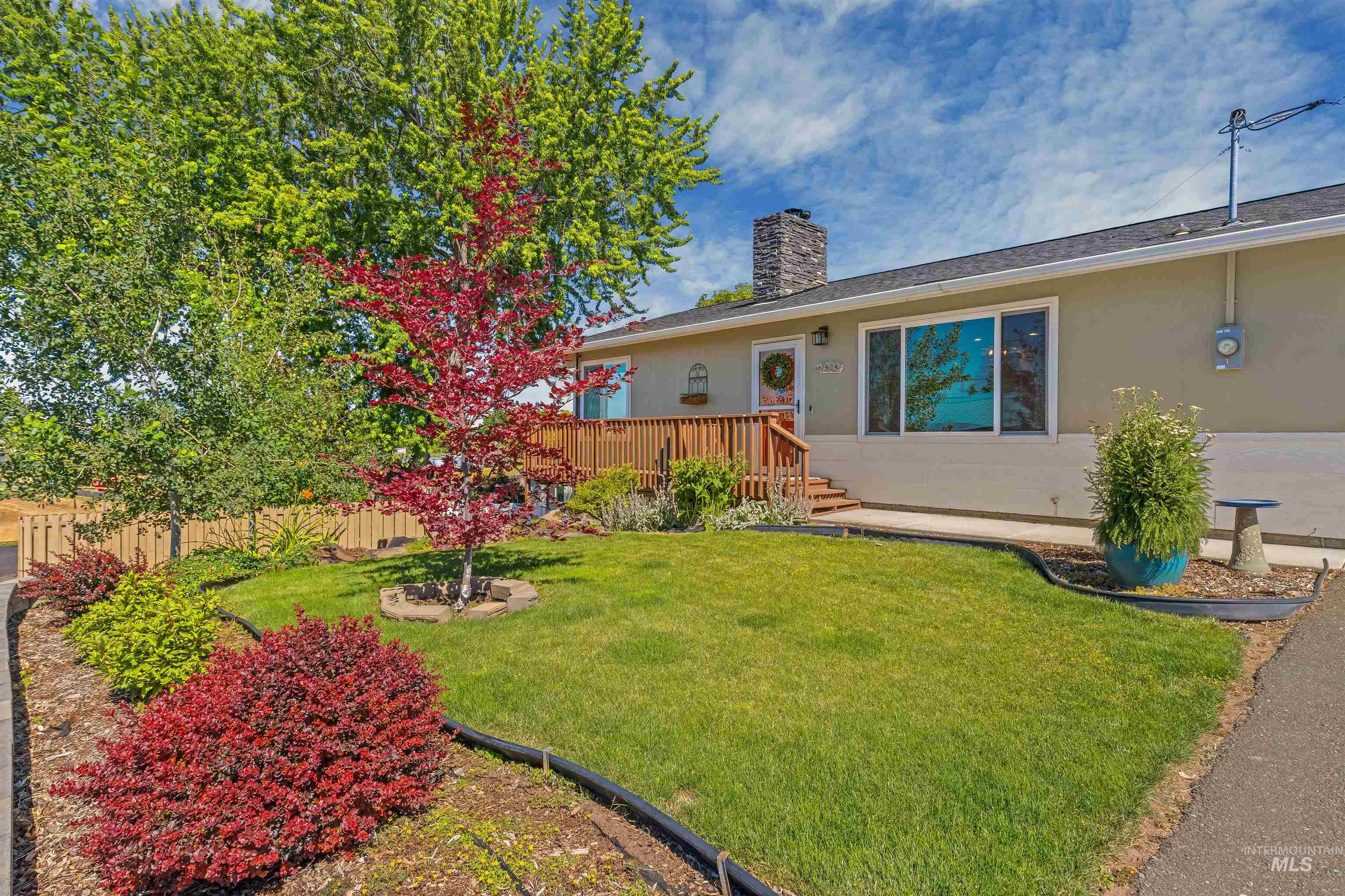 1303 Hemlock Avenue, Lewiston, Idaho 83501, 5 Bedrooms, 3 Bathrooms, Residential For Sale, Price $579,000,MLS 98992834