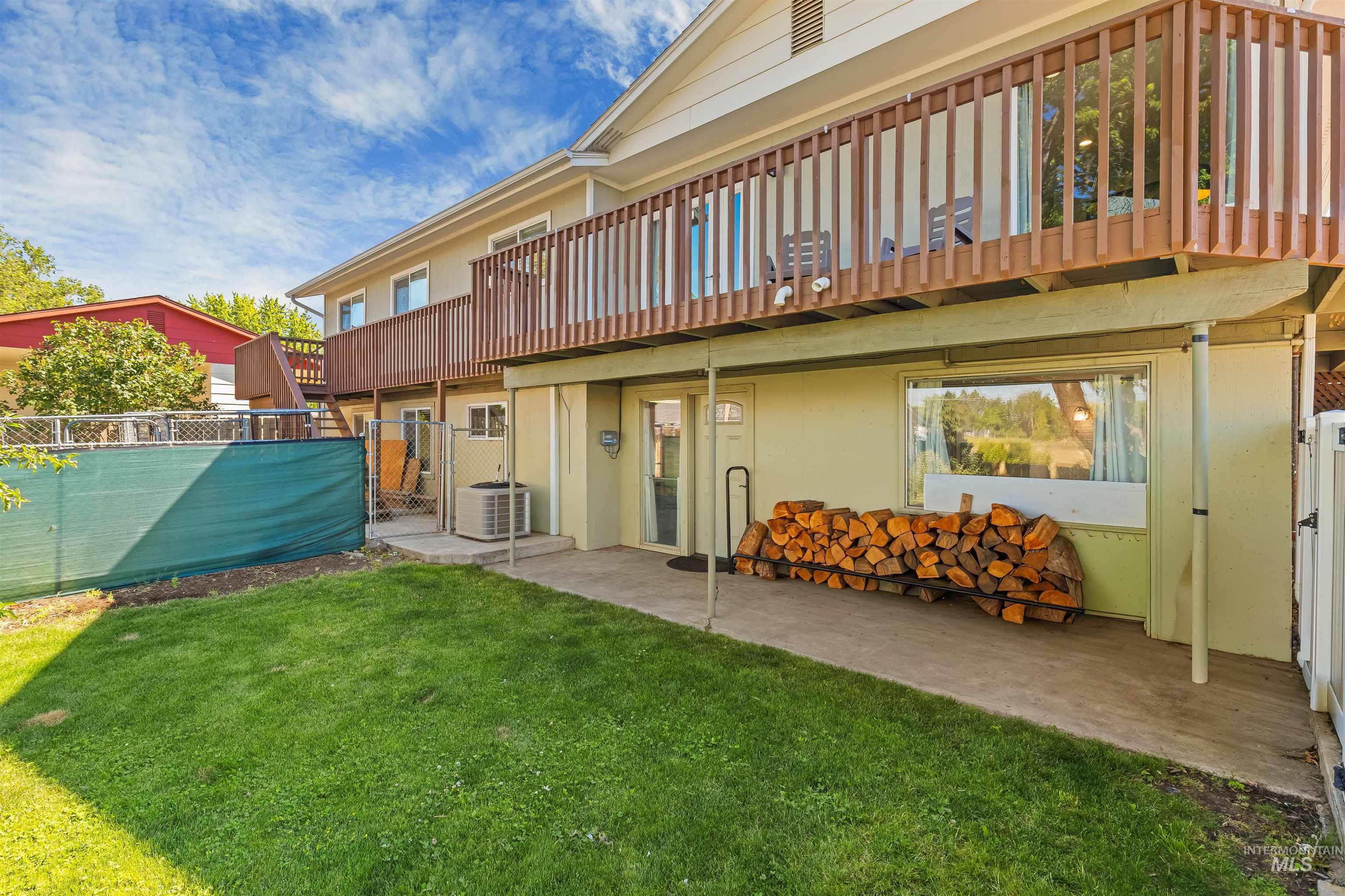 1303 Hemlock Avenue, Lewiston, Idaho 83501, 5 Bedrooms, 3 Bathrooms, Residential For Sale, Price $579,000,MLS 98992834