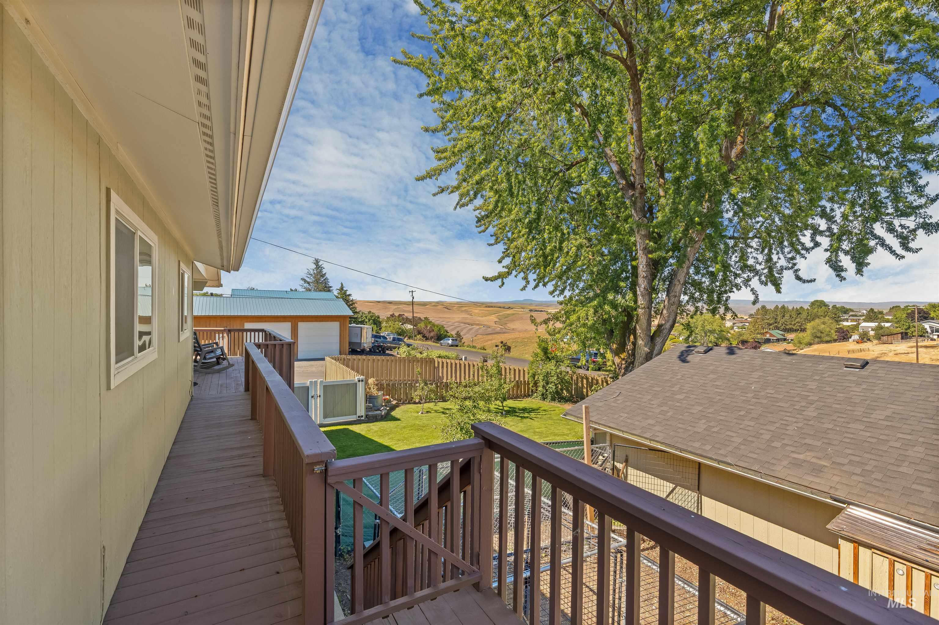 1303 Hemlock Avenue, Lewiston, Idaho 83501, 5 Bedrooms, 3 Bathrooms, Residential For Sale, Price $579,000,MLS 98992834