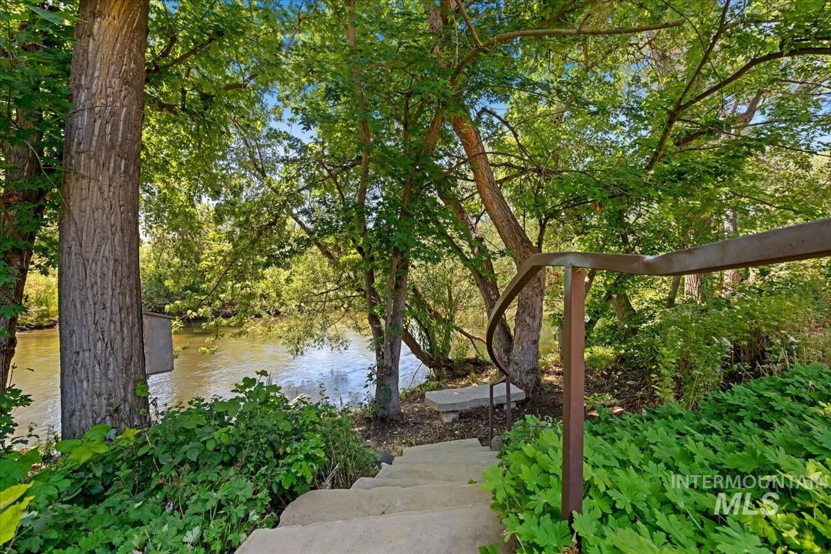 3430 N Plantation River Dr, Garden City, Idaho 83703, 3 Bedrooms, 3 Bathrooms, Residential For Sale, Price $1,230,000,MLS 98992835