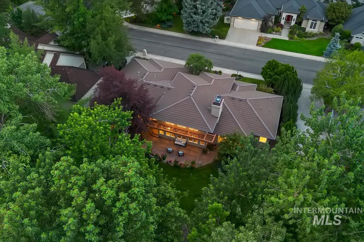 3430 N Plantation River Dr, Garden City, Idaho 83703, 3 Bedrooms, 3 Bathrooms, Residential For Sale, Price $1,230,000,MLS 98992835