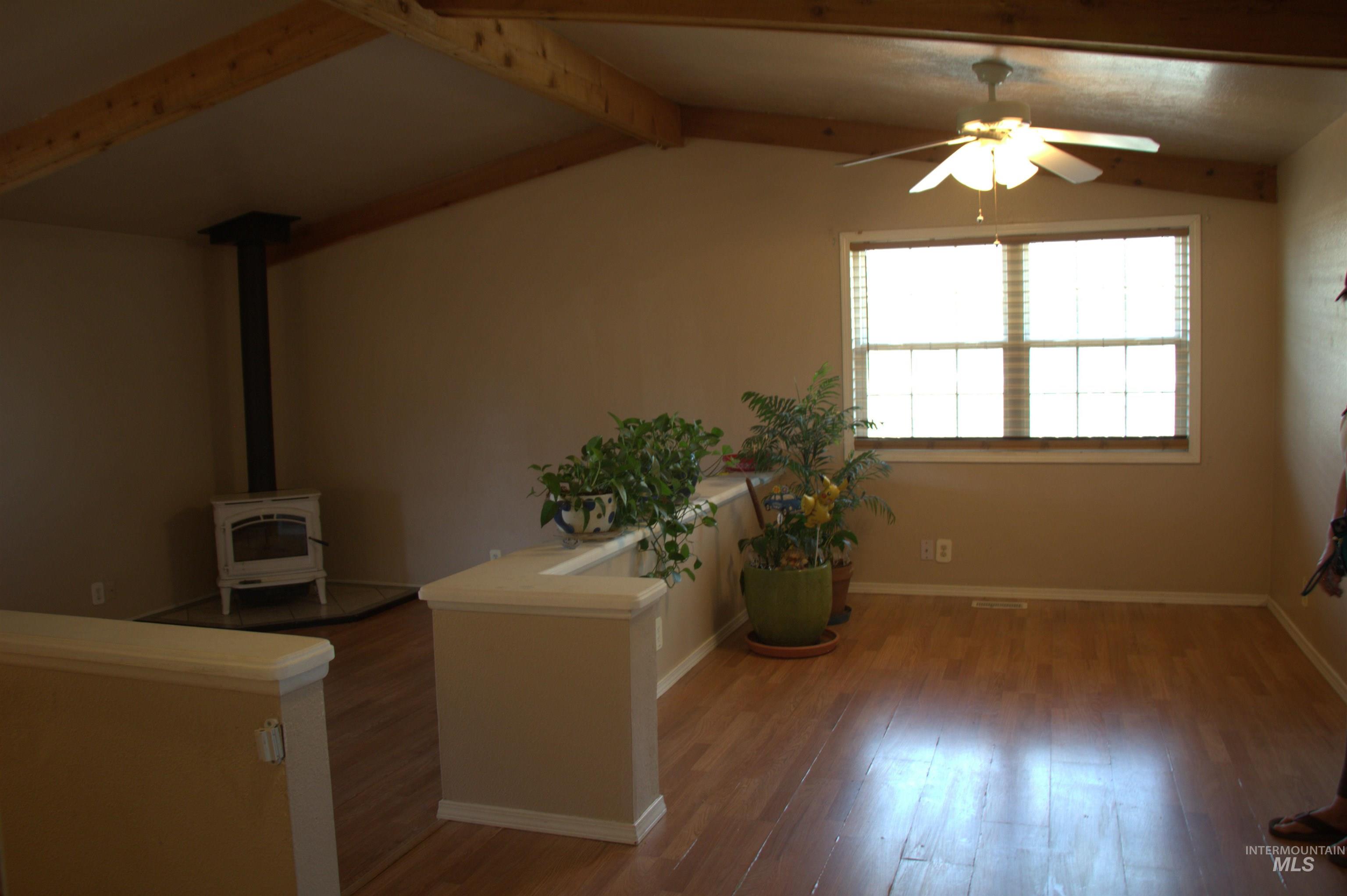 1638 SW 1st PL, Ontario, Oregon 97914, 4 Bedrooms, 2 Bathrooms, Residential For Sale, Price $315,000,MLS 98992839