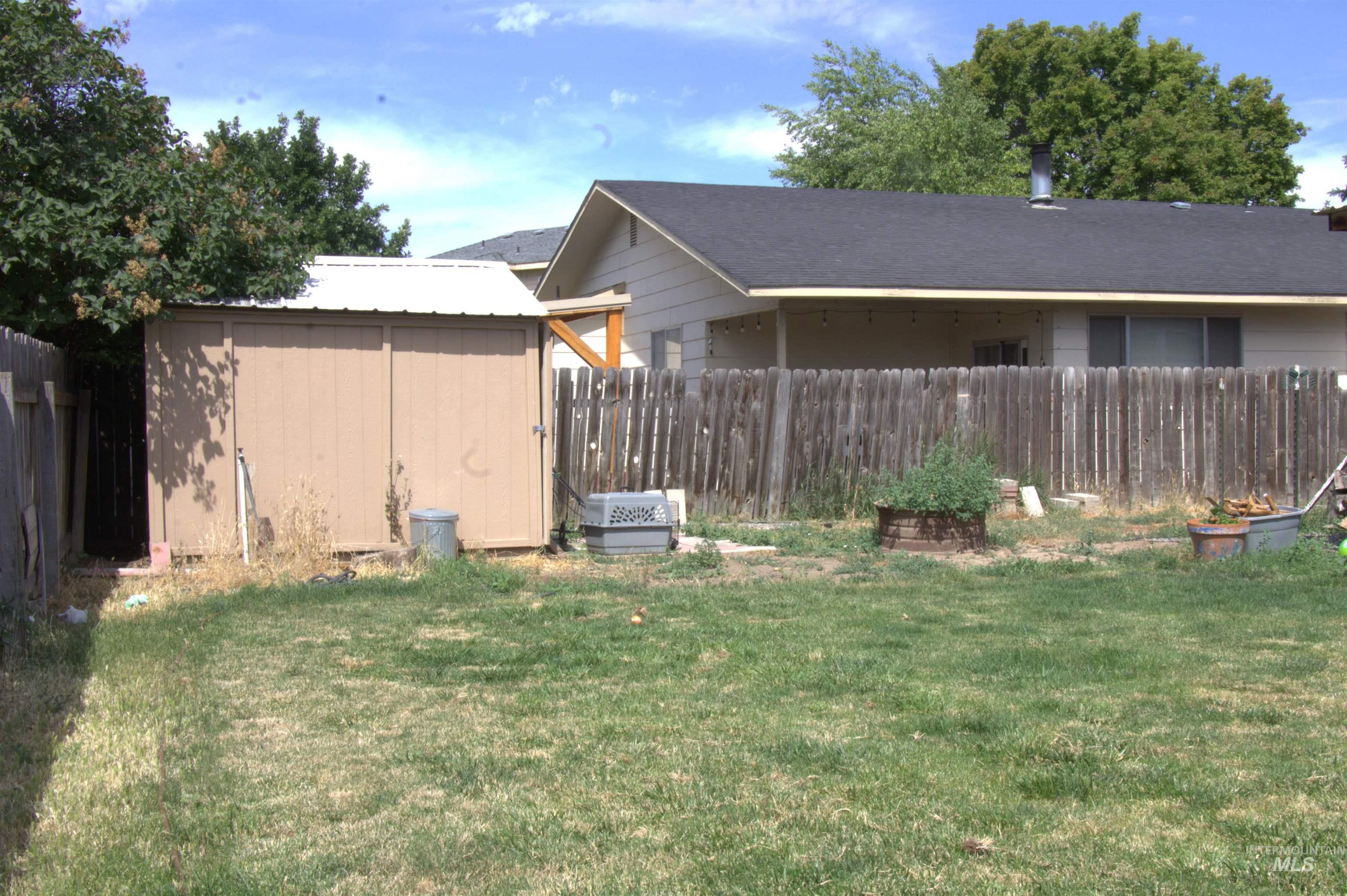 1638 SW 1st PL, Ontario, Oregon 97914, 4 Bedrooms, 2 Bathrooms, Residential For Sale, Price $315,000,MLS 98992839
